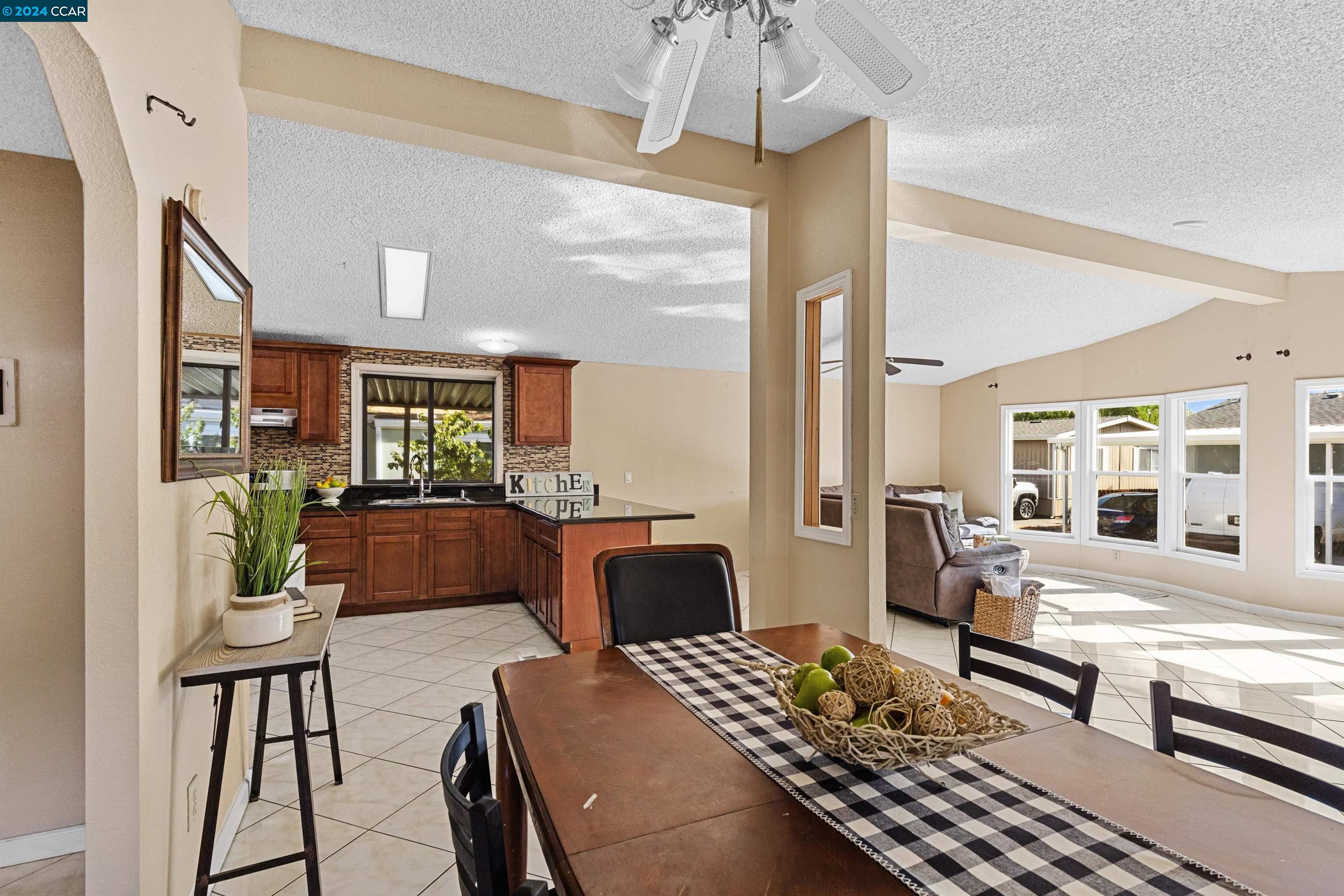 Detail Gallery Image 1 of 1 For 16711 Marsh Creek Rd #88,  Clayton,  CA 94517 - 3 Beds | 2 Baths