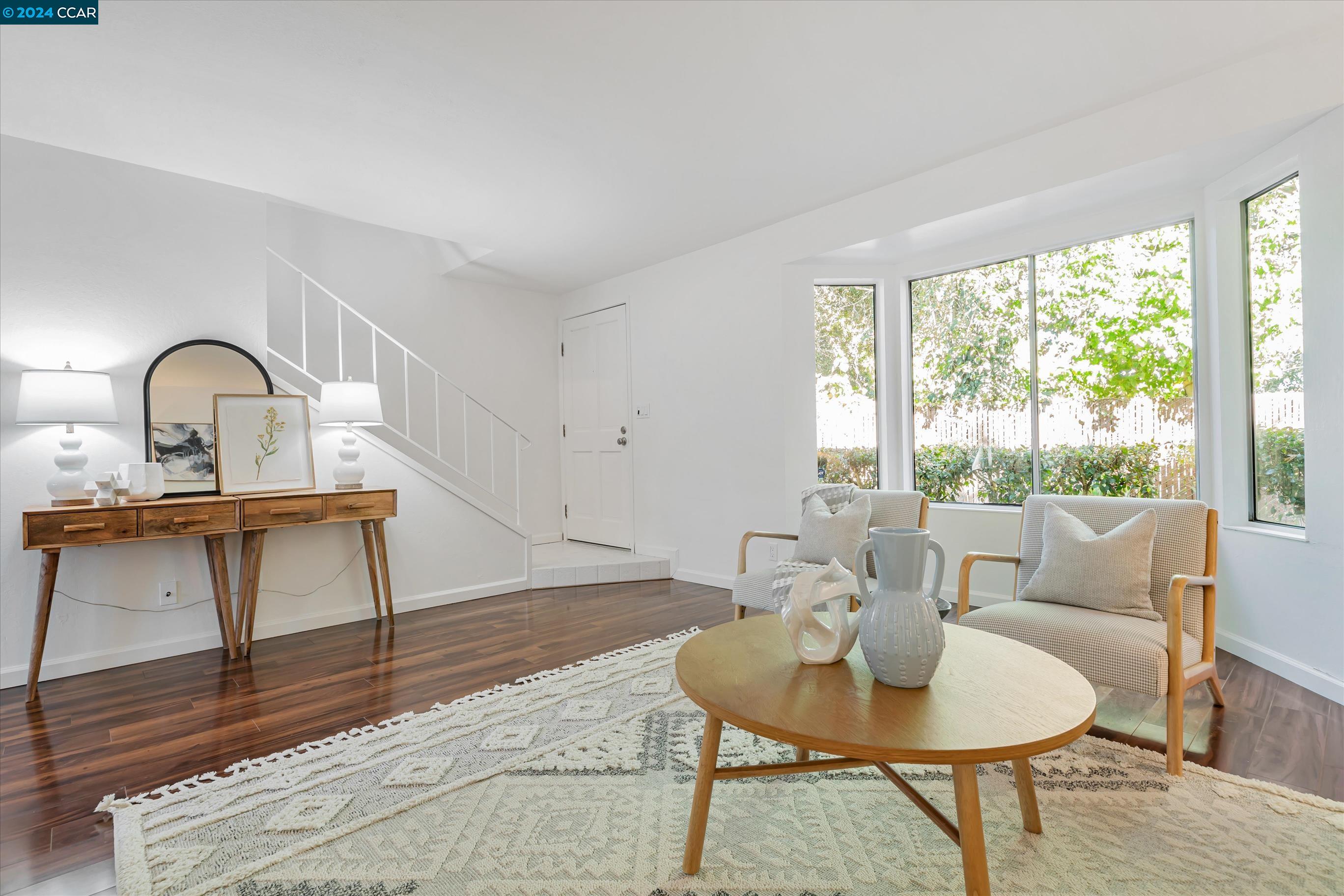 Photo #3: 41077235 Listing 