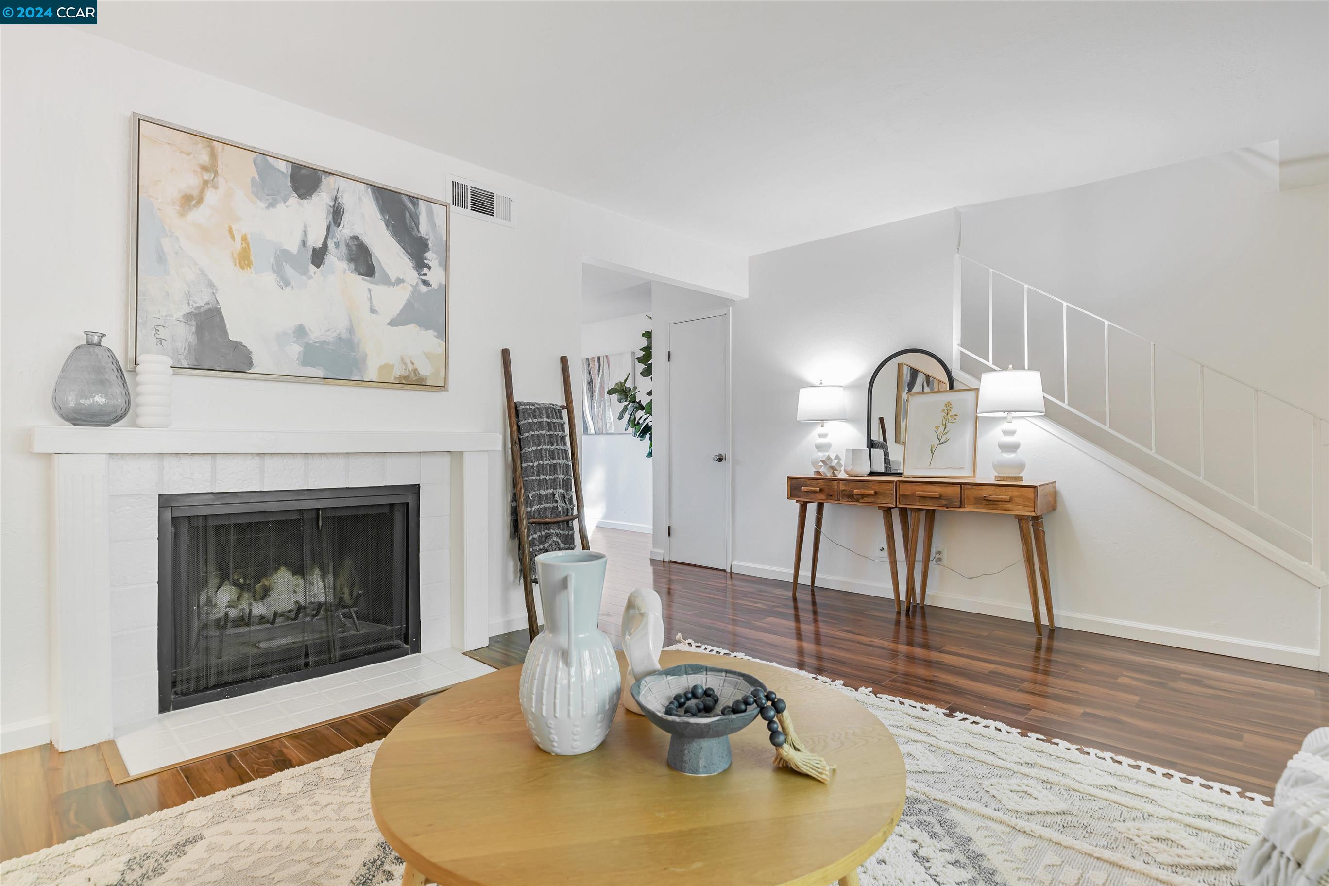 Photo #4: 41077235 Listing 