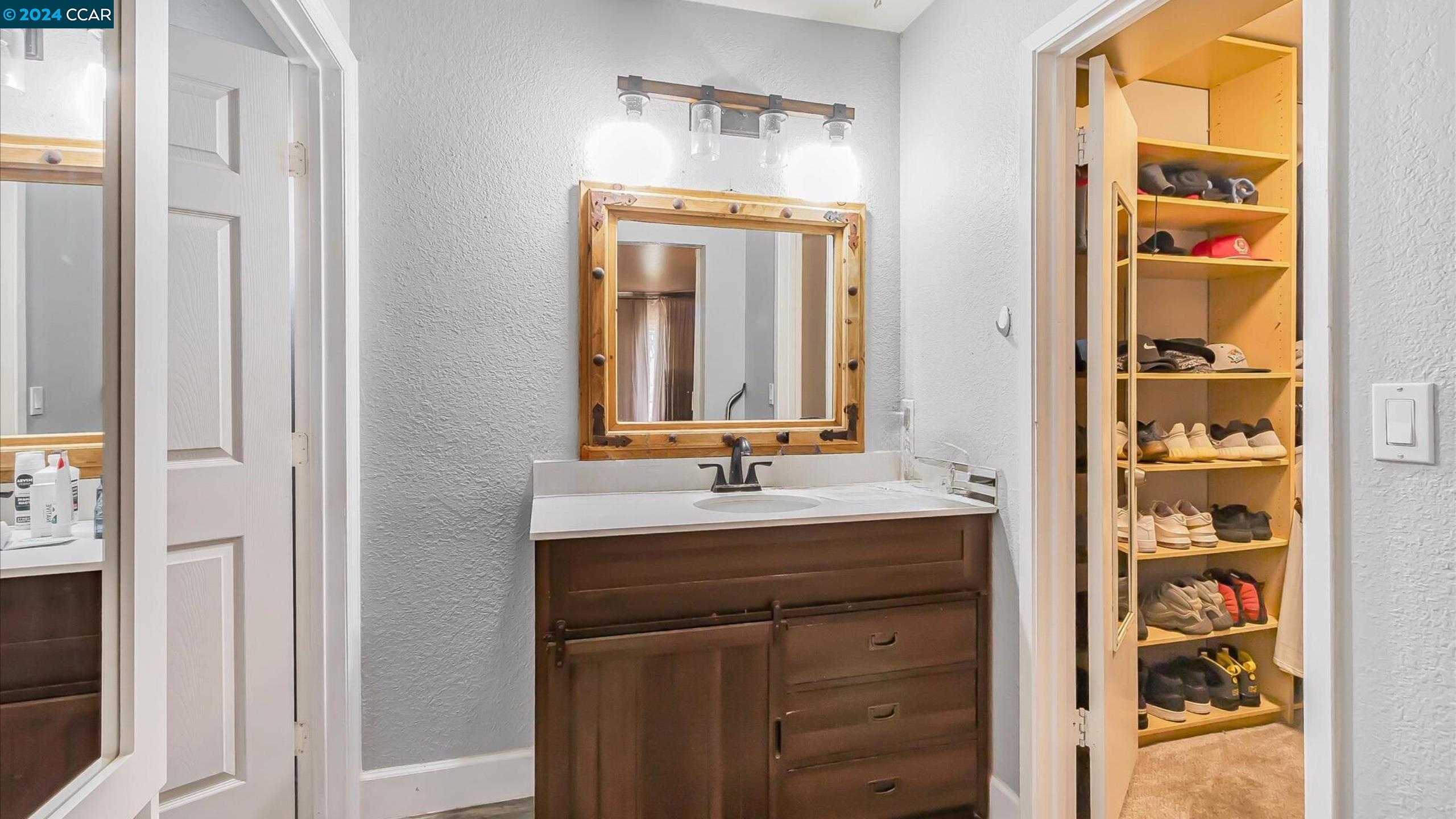 Detail Gallery Image 15 of 42 For 1348 Columbus Cir, Milpitas,  CA 95035 - 4 Beds | 2/1 Baths