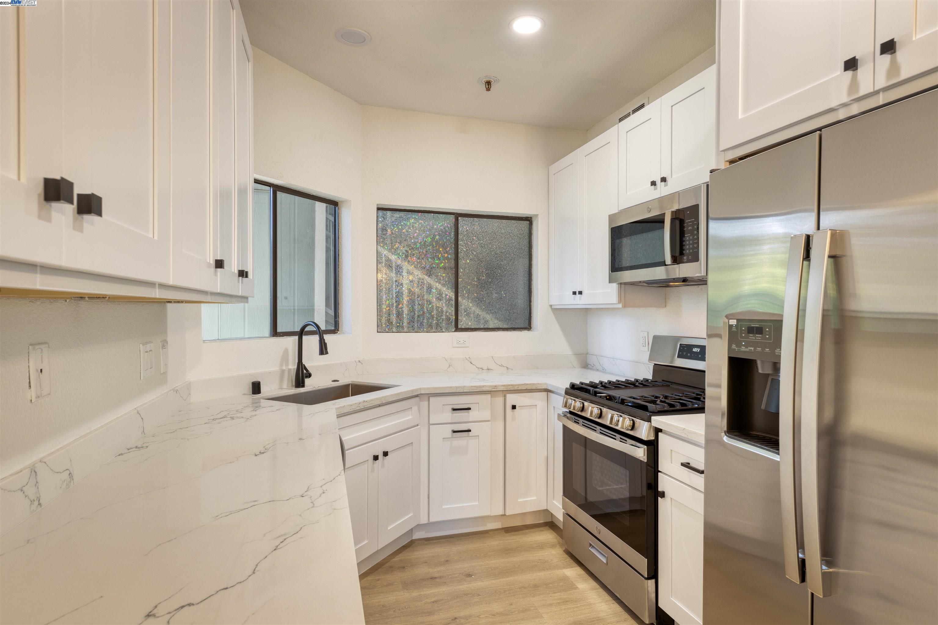 Photo #5: 41077267 Listing 