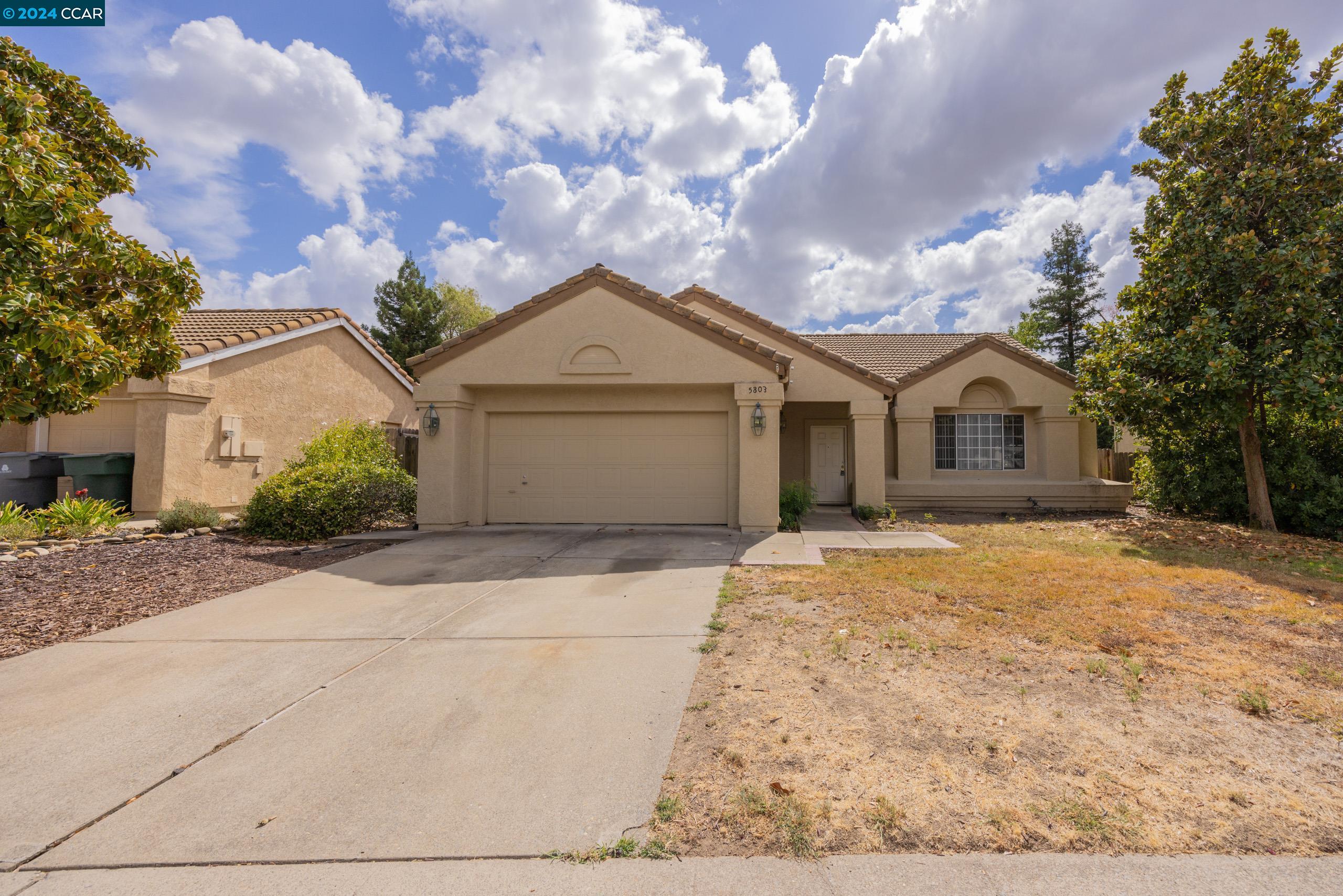 Detail Gallery Image 1 of 1 For 5803 Devon Dr, Rocklin,  CA 95765 - 3 Beds | 2 Baths