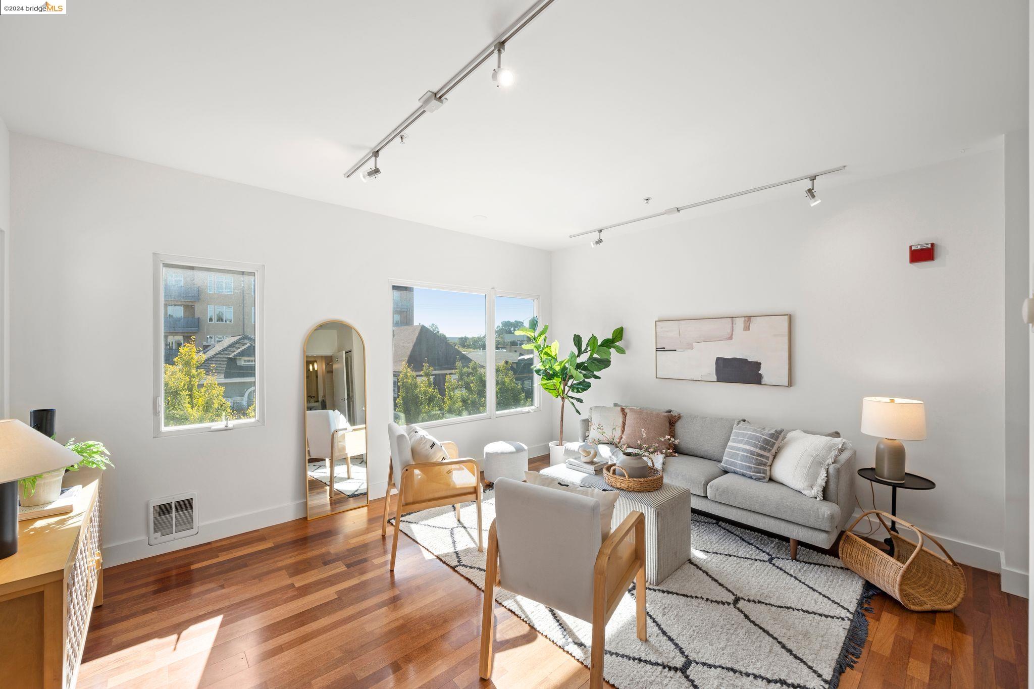 Photo #3: 41077310 Listing 