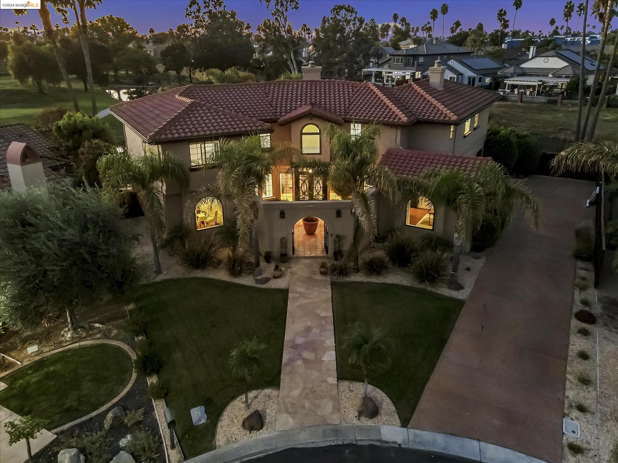 Detail Gallery Image 1 of 1 For 5611 Troon Ct, Discovery Bay,  CA 94505 - 4 Beds | 2/1 Baths