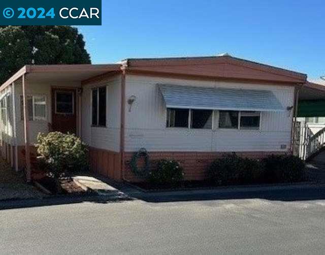 Detail Gallery Image 1 of 44 For 150 Pestana Way #117,  Manteca,  CA 95336 - 2 Beds | 2 Baths