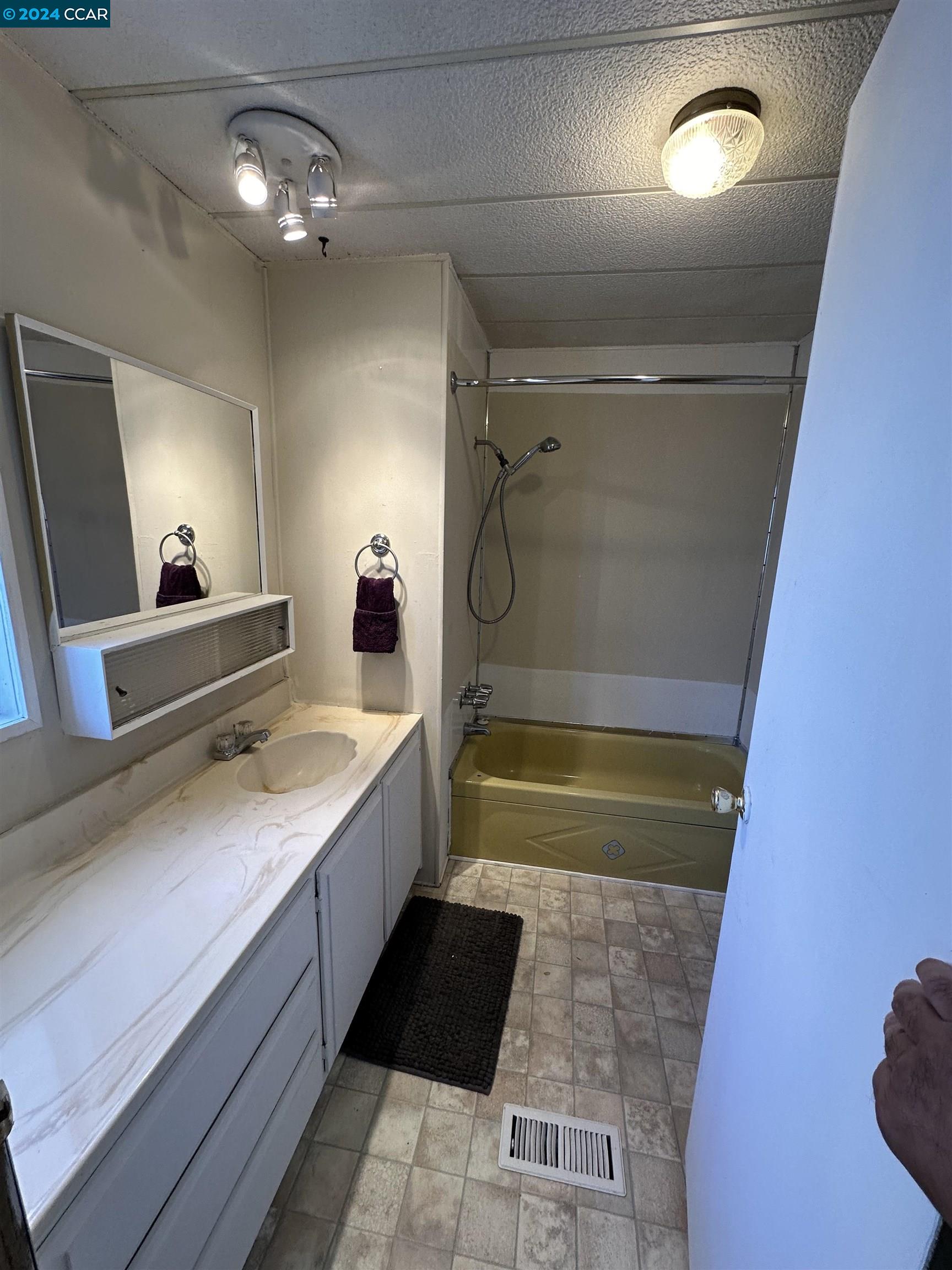 Detail Gallery Image 29 of 44 For 150 Pestana Way #117,  Manteca,  CA 95336 - 2 Beds | 2 Baths