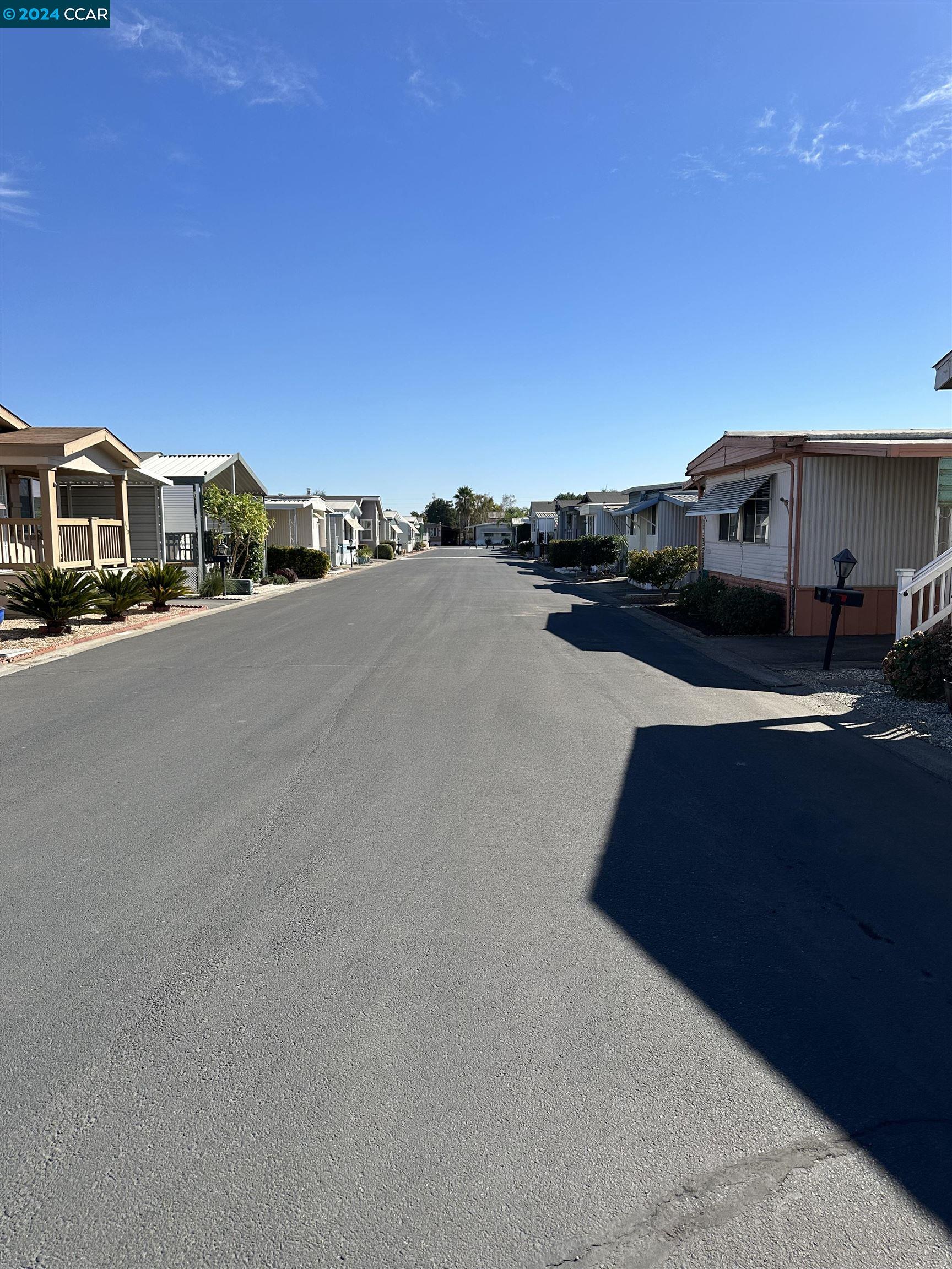 Detail Gallery Image 10 of 44 For 150 Pestana Way #117,  Manteca,  CA 95336 - 2 Beds | 2 Baths
