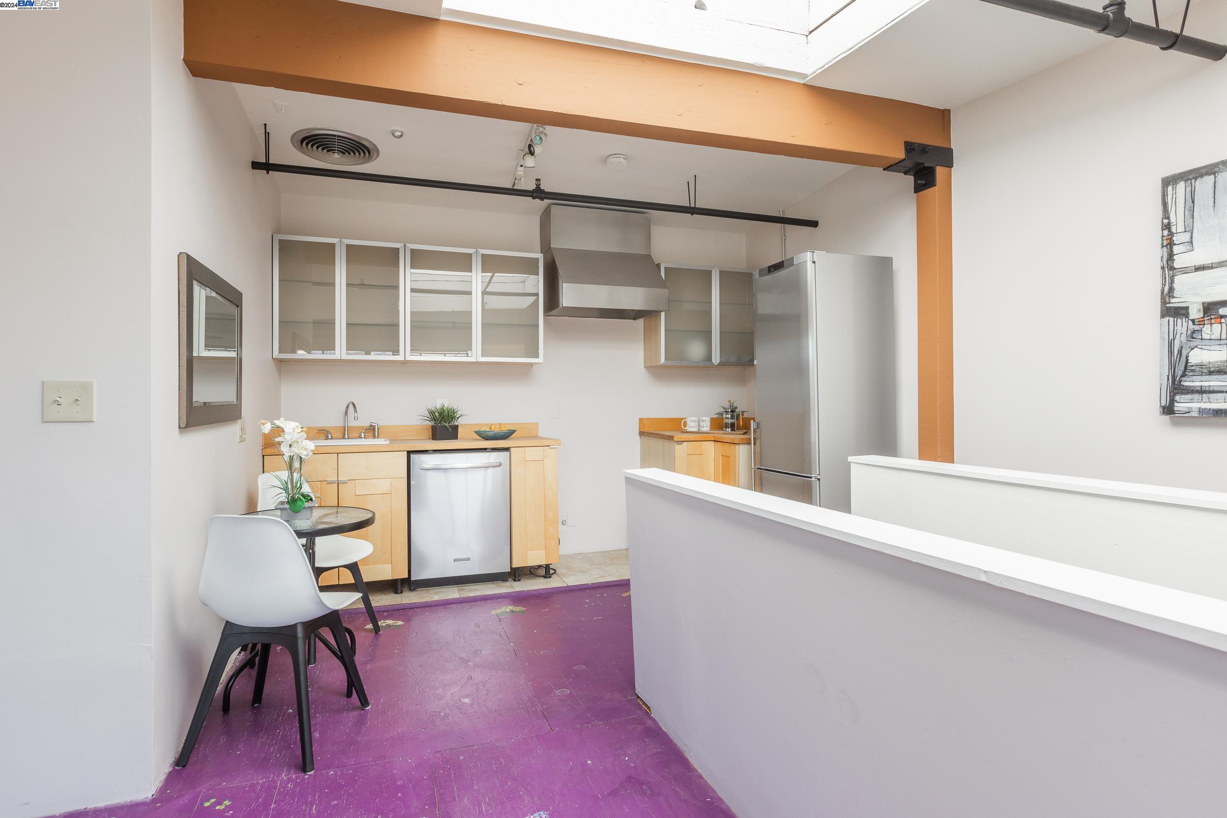 Detail Gallery Image 9 of 18 For 1312 4th St, Berkeley,  CA 94710 - 0 Beds | 1 Baths