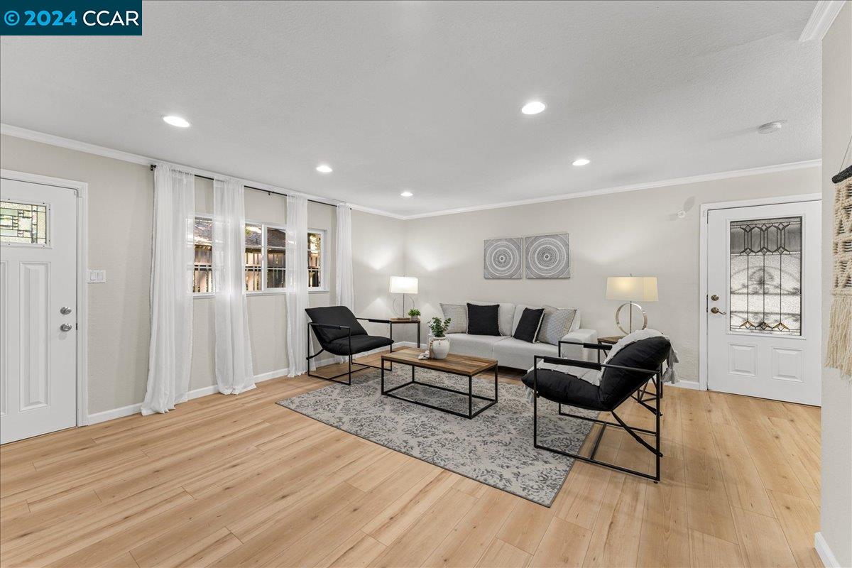 Photo #6: 41077407 Listing 