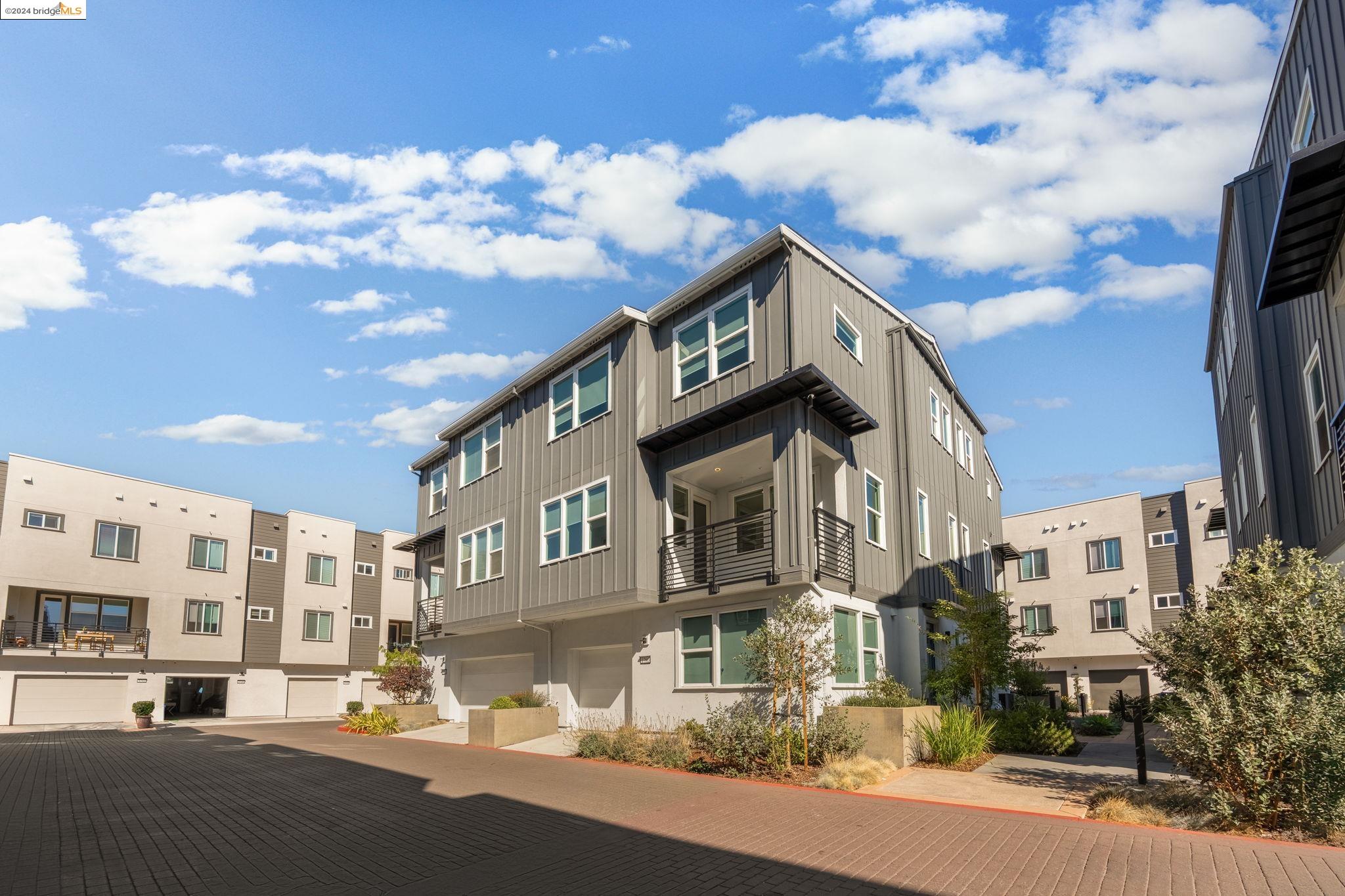 Photo #3: 41077412 Listing 