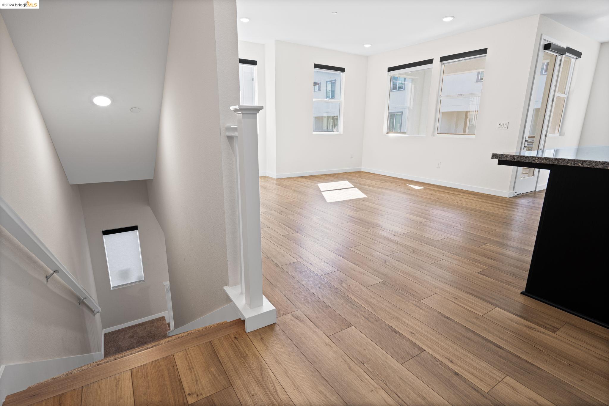 Photo #6: 41077412 Listing 