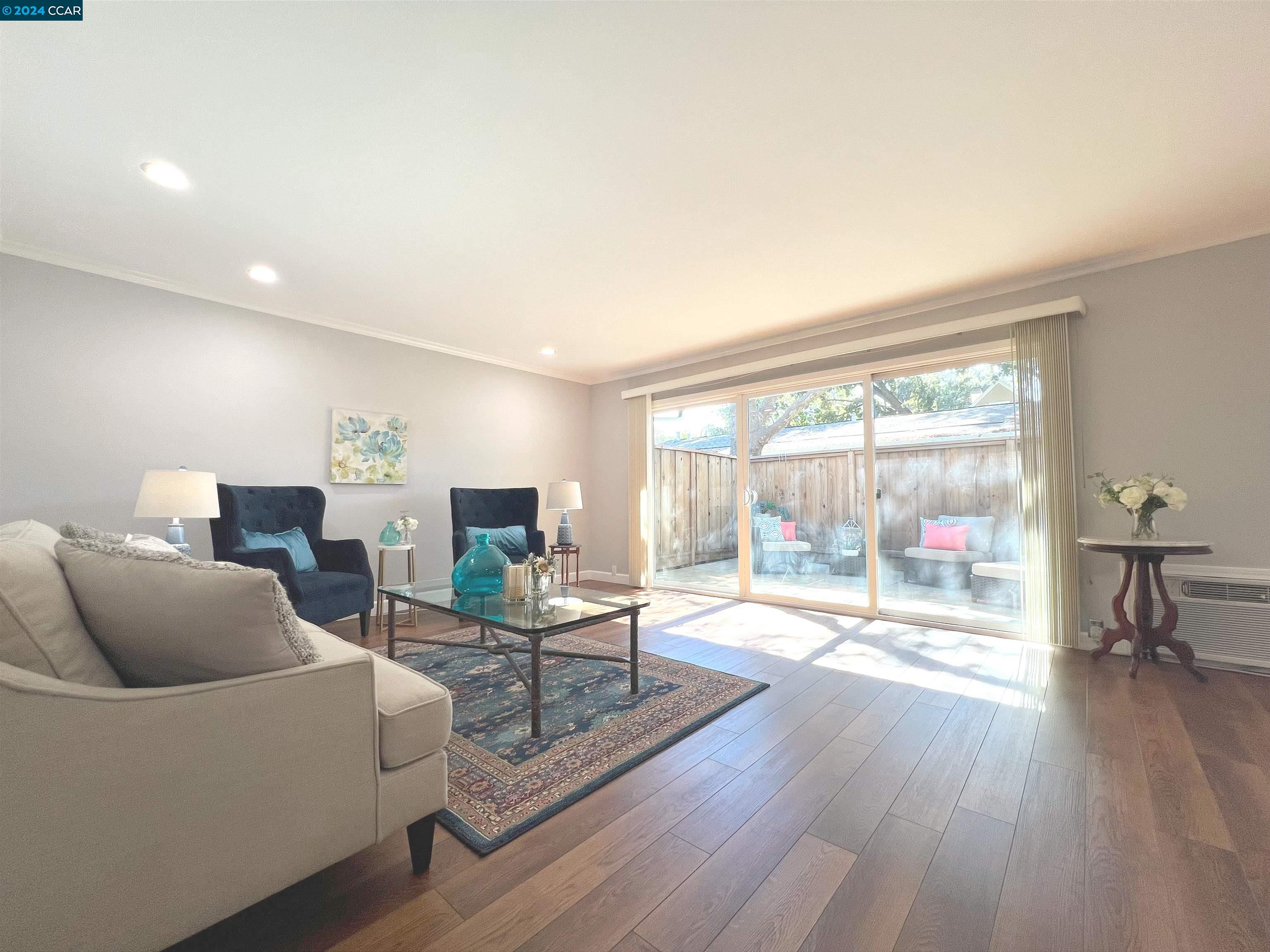 Photo #2: 41077420 Listing 