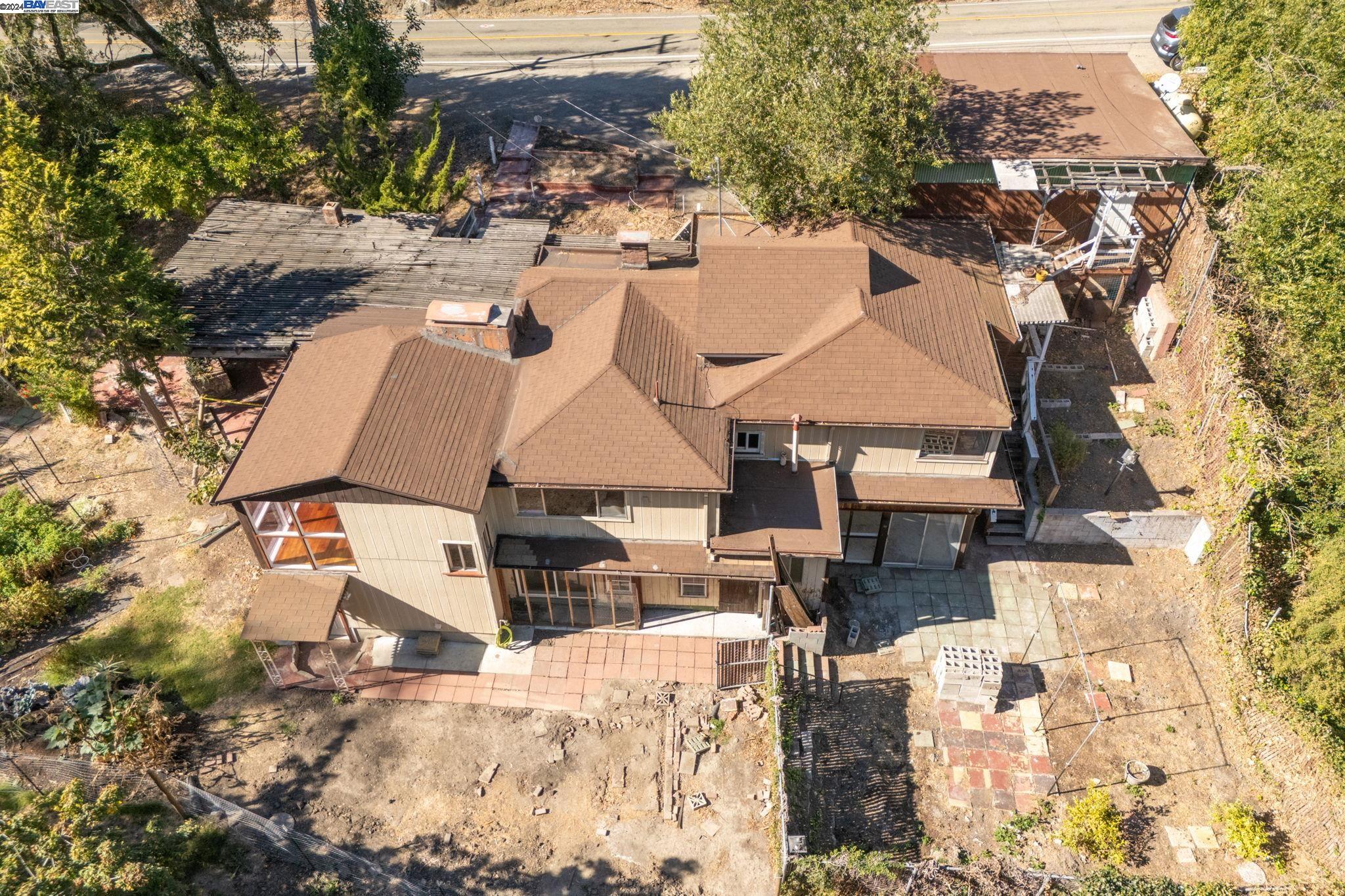 8387 Norris Canyon Rd