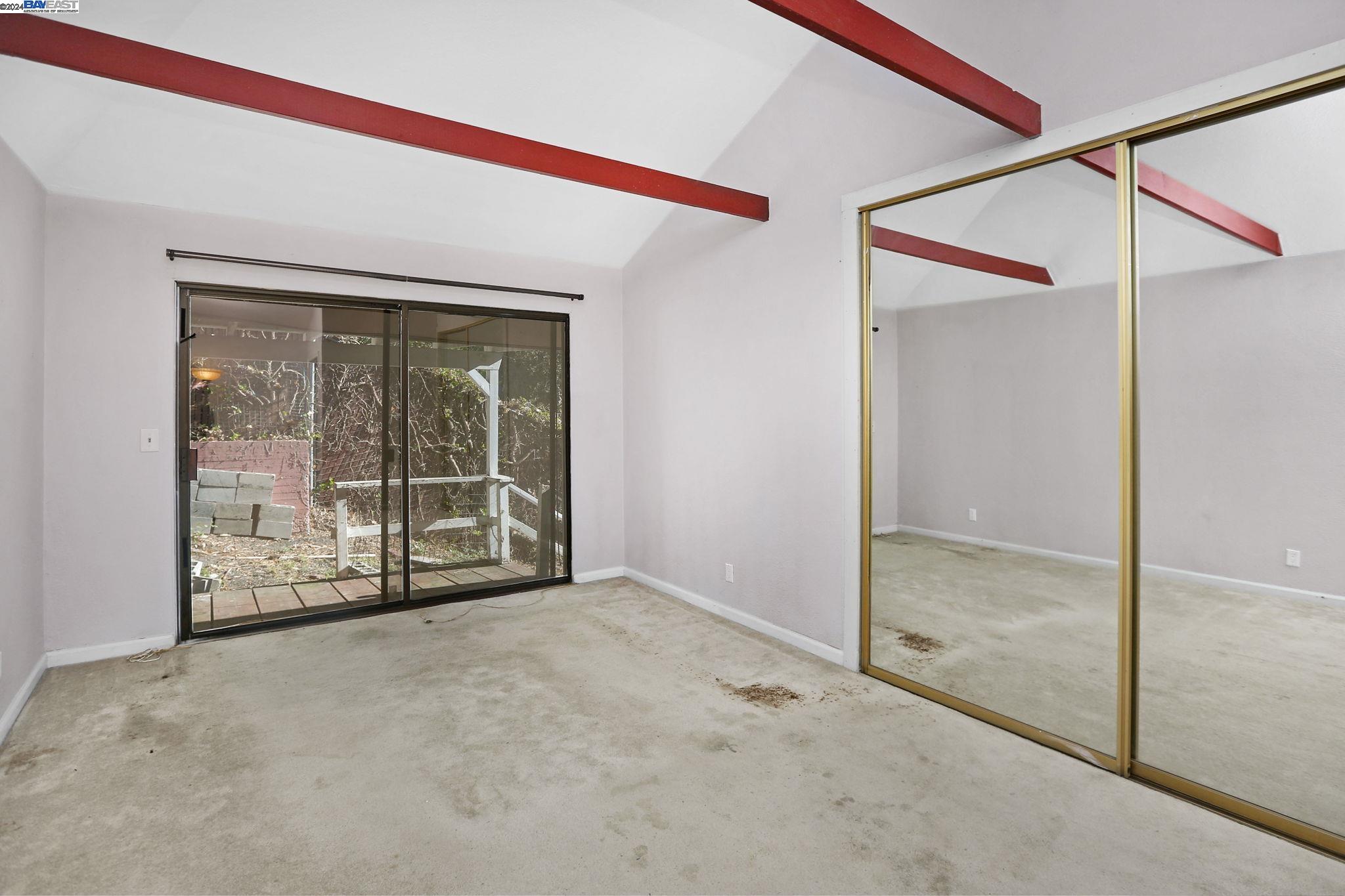 8387 Norris Canyon Rd