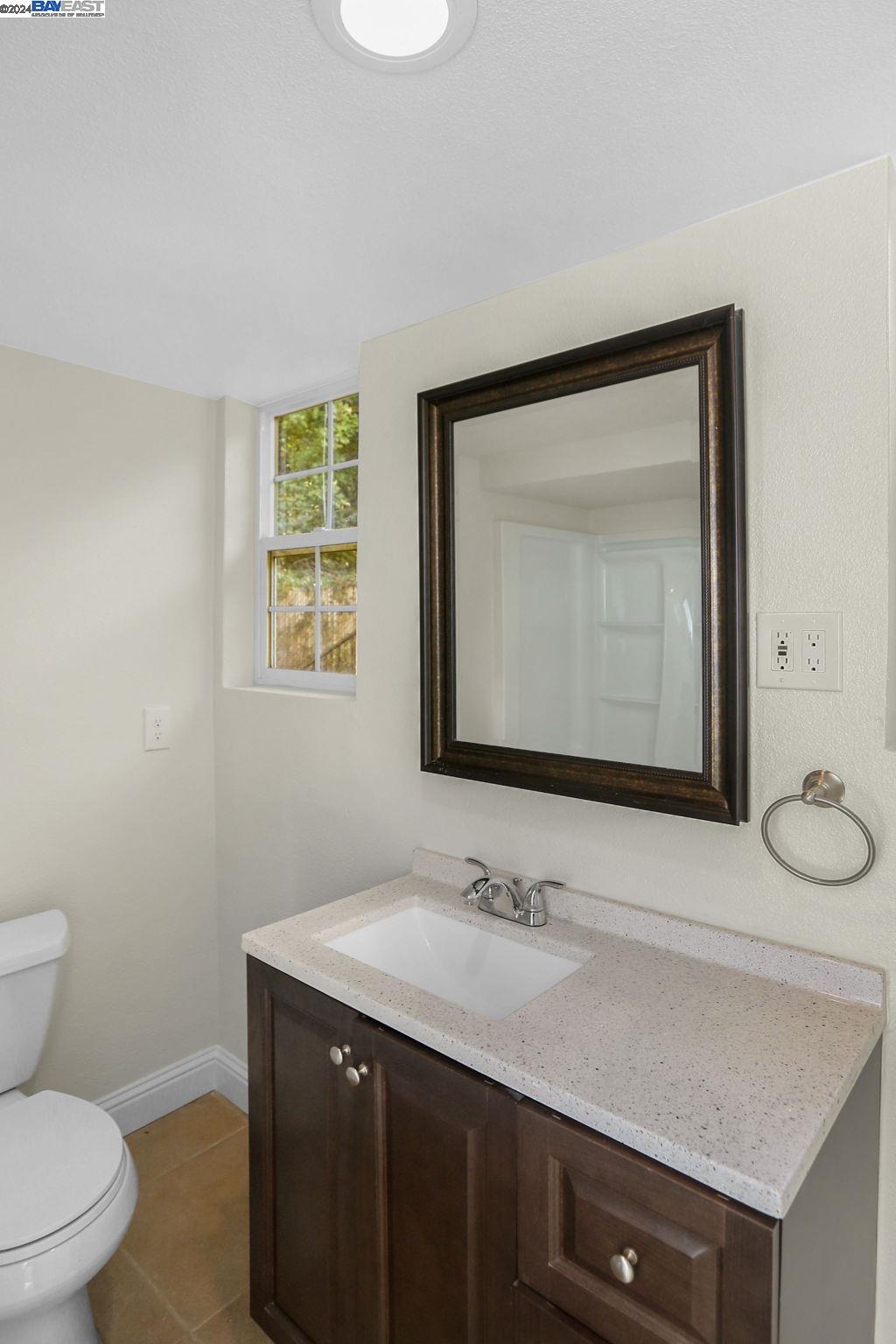 8387 Norris Canyon Rd