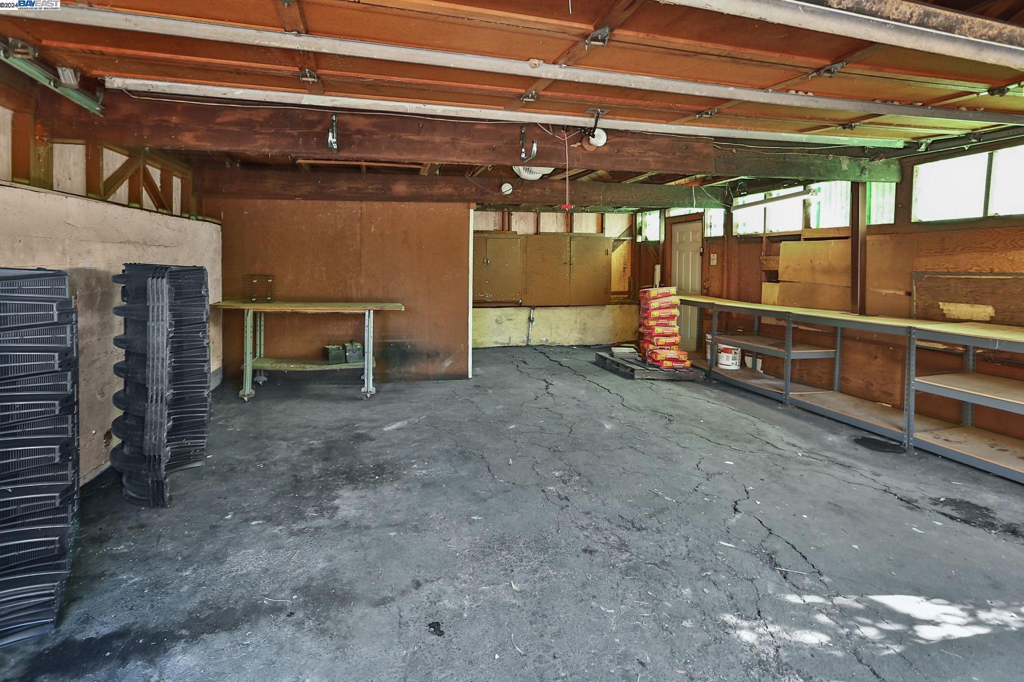 8387 Norris Canyon Rd