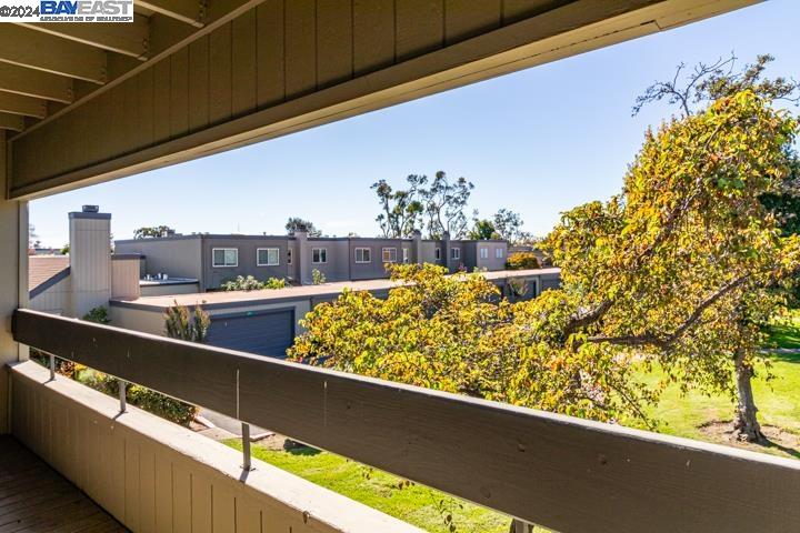 Detail Gallery Image 33 of 40 For 3448 Capella Ln, Alameda,  CA 94502 - 3 Beds | 2/1 Baths