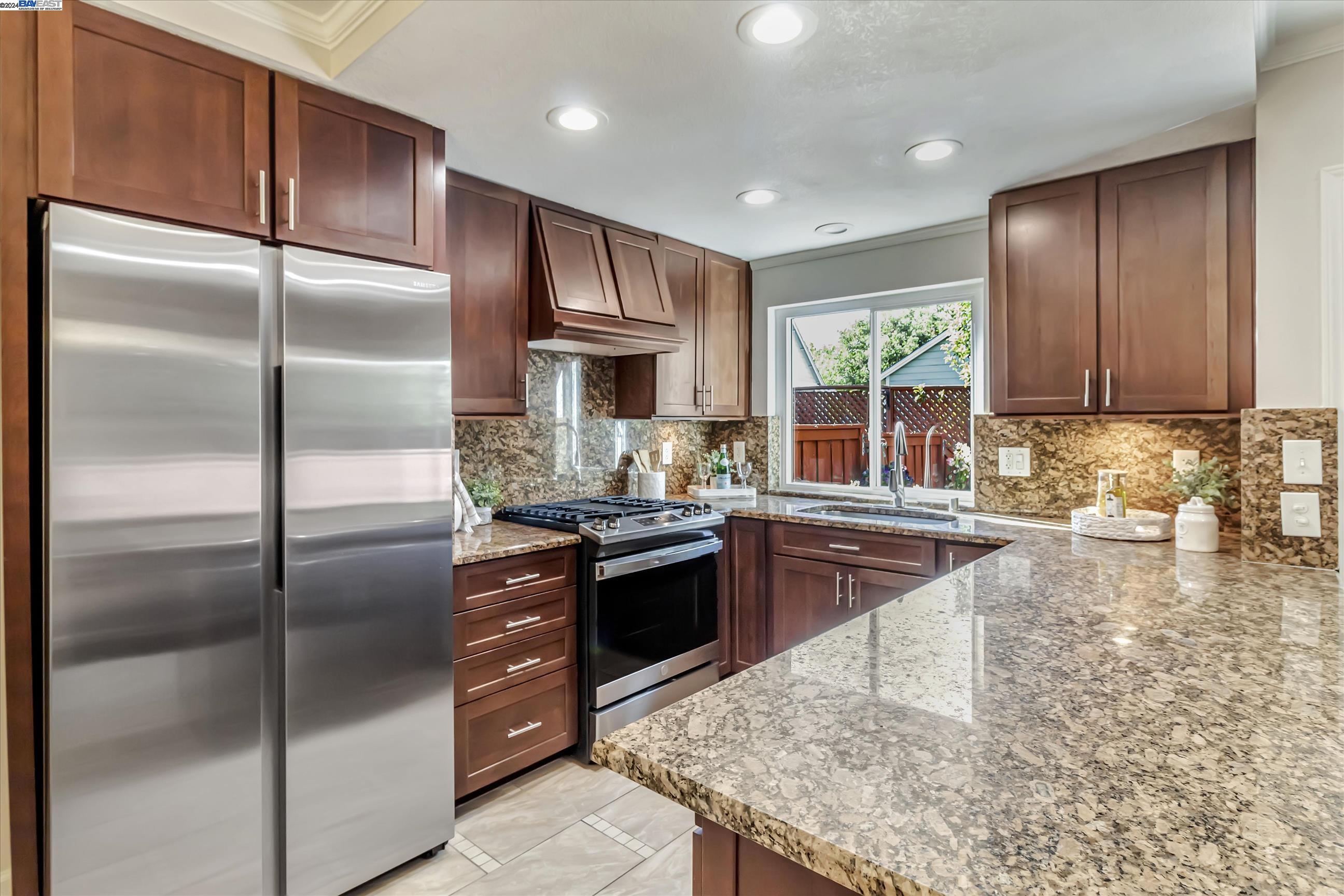 Photo #6: 41077468 Listing 