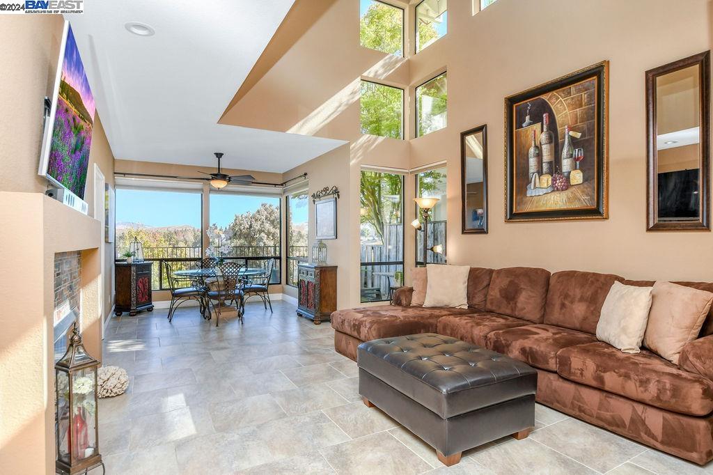 Photo #5: 41077478 Listing 