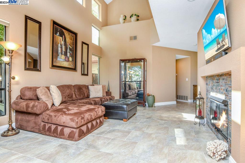 Photo #6: 41077478 Listing 