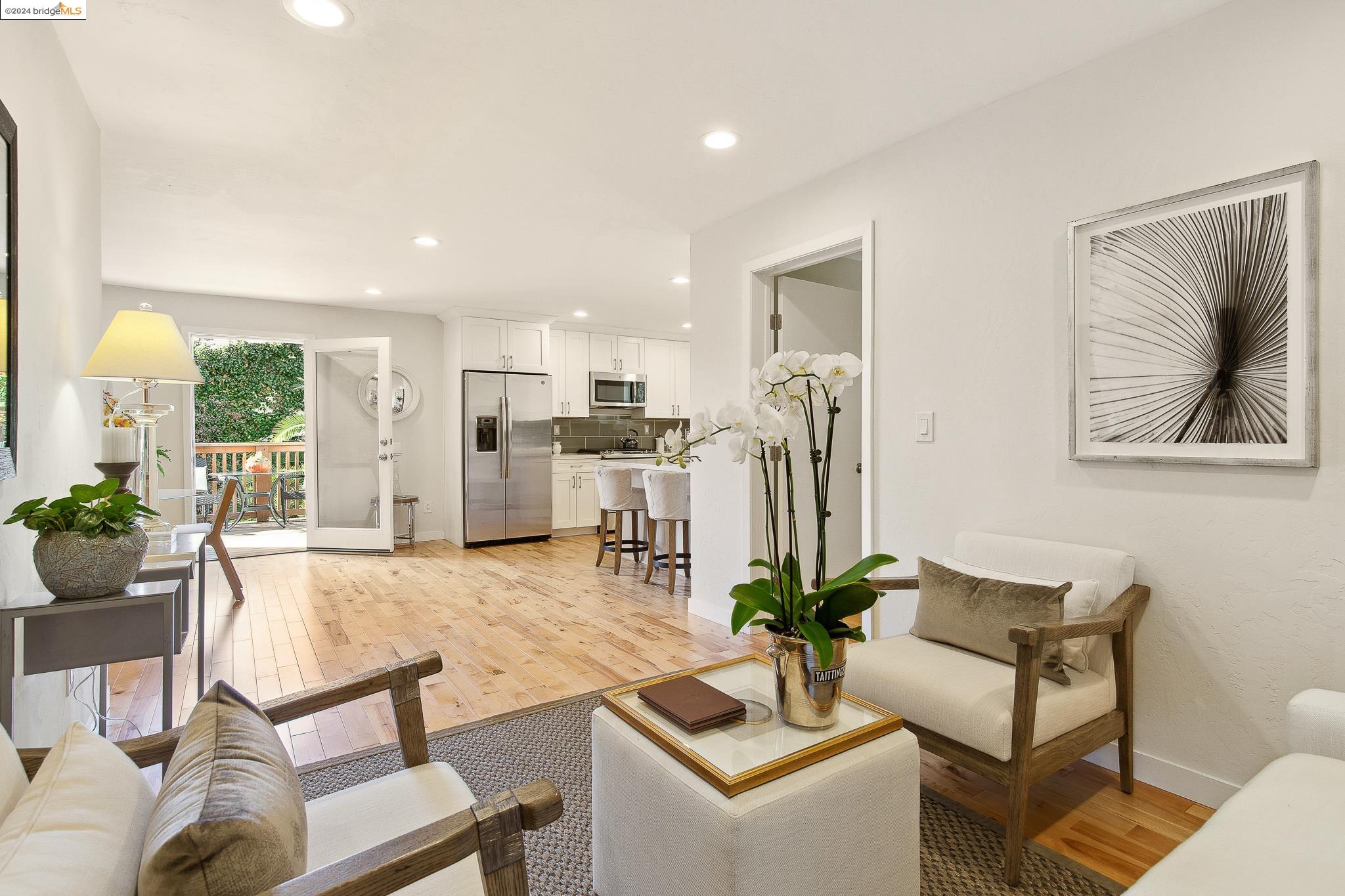 Photo #5: 41077496 Listing 