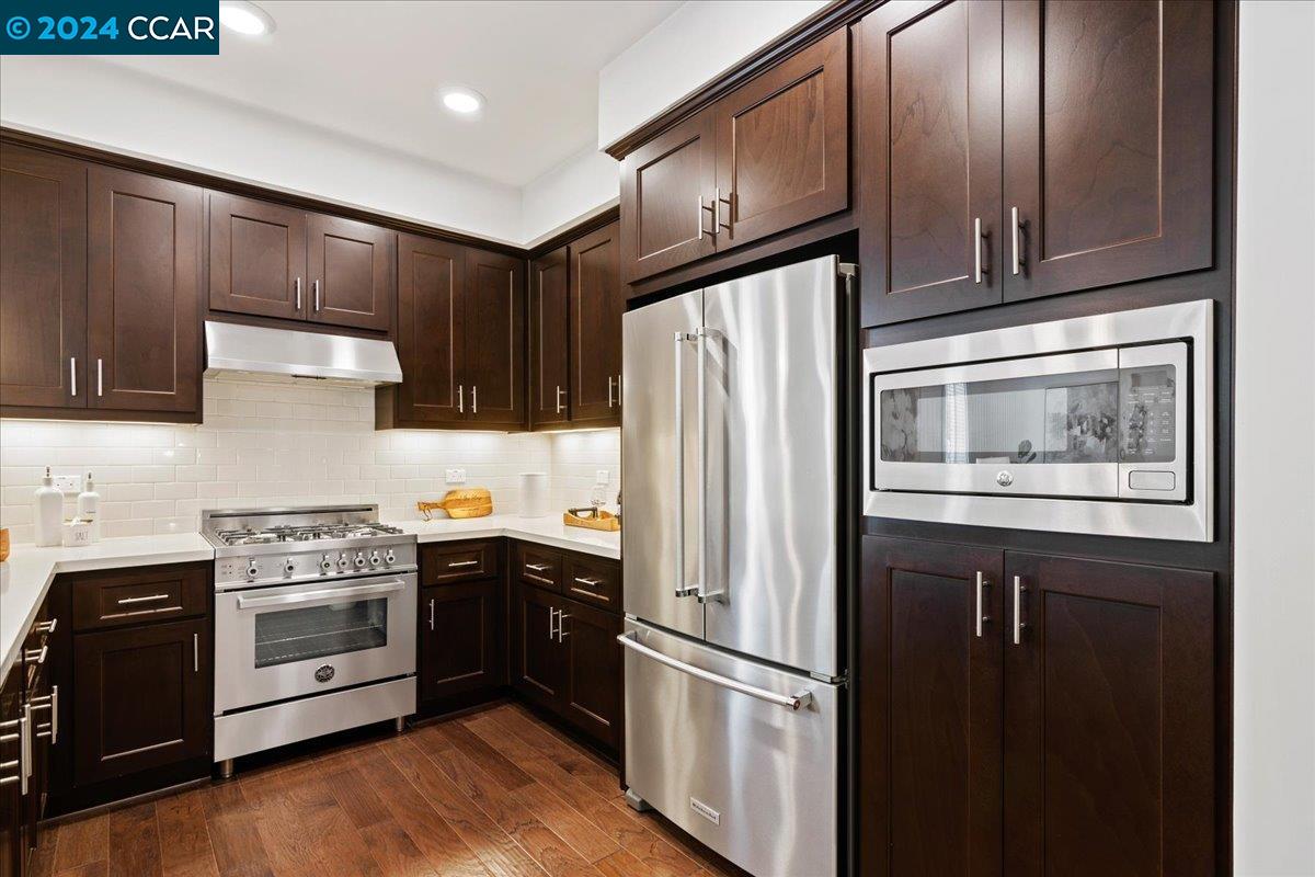 Photo #5: 41077538 Listing 