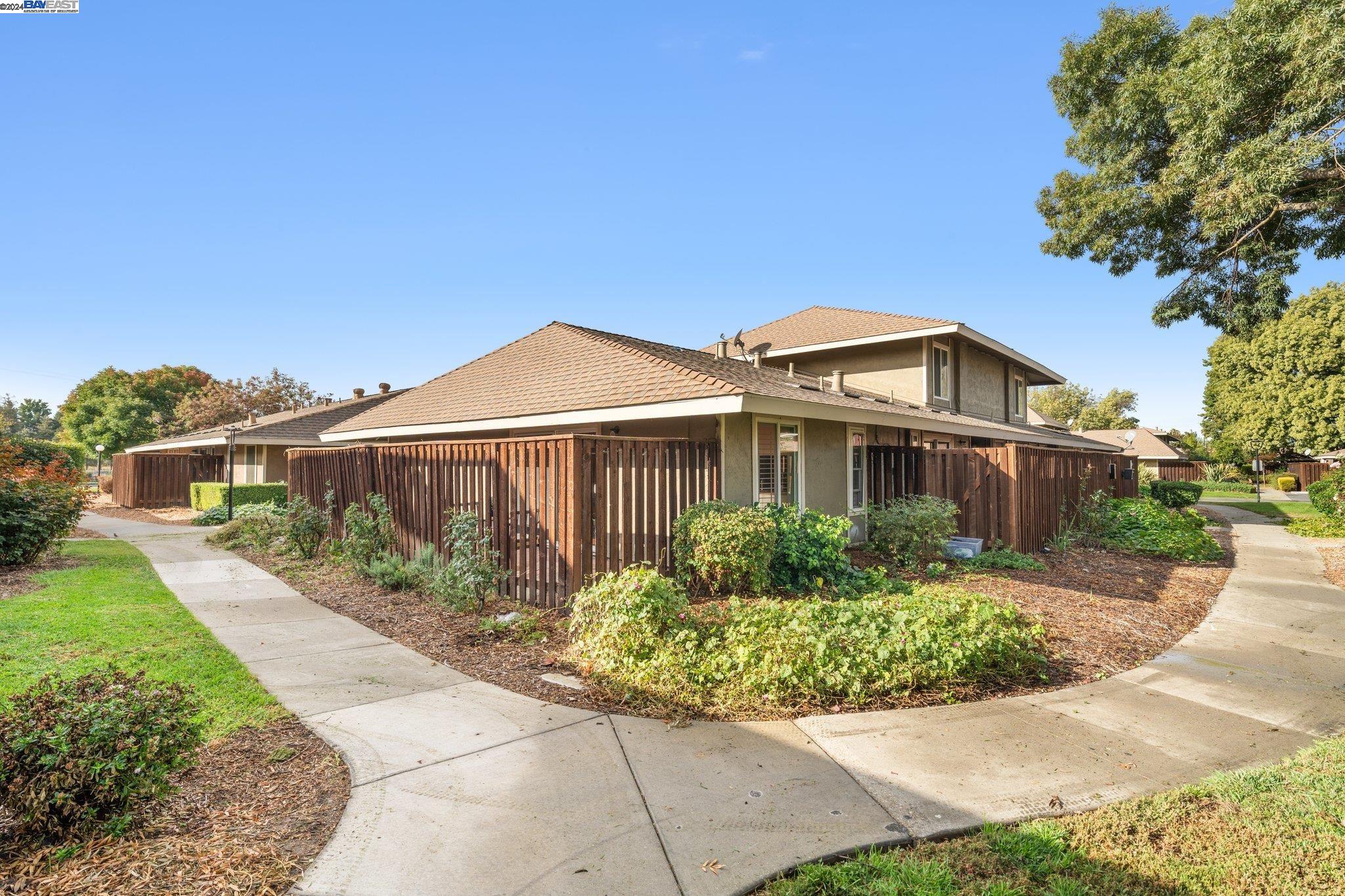 Photo #3: 41077546 Listing 