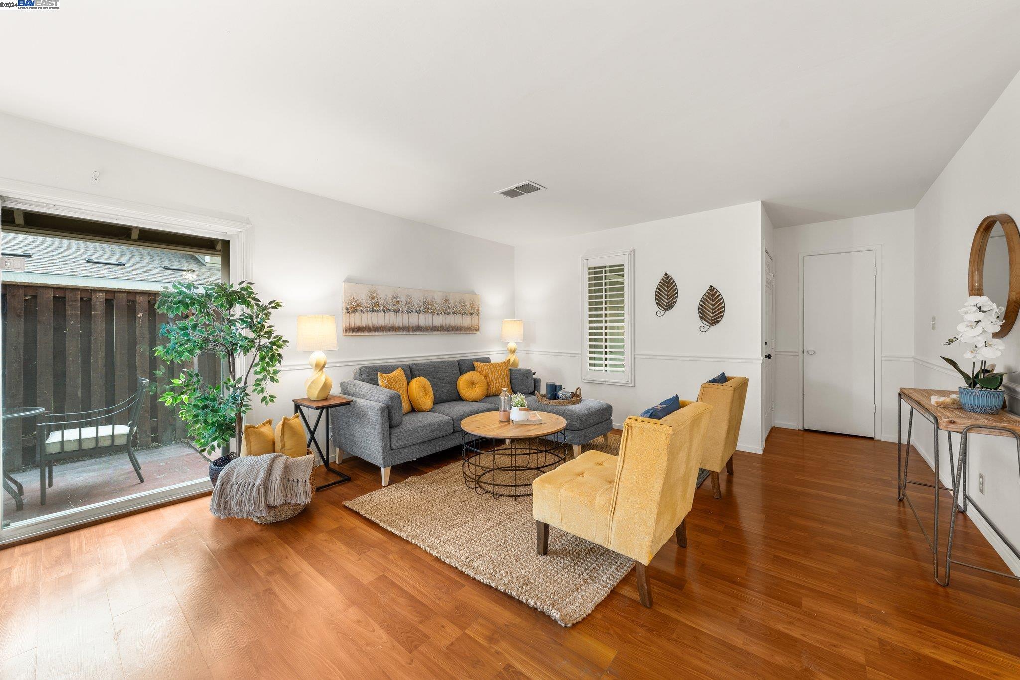 Photo #4: 41077546 Listing 