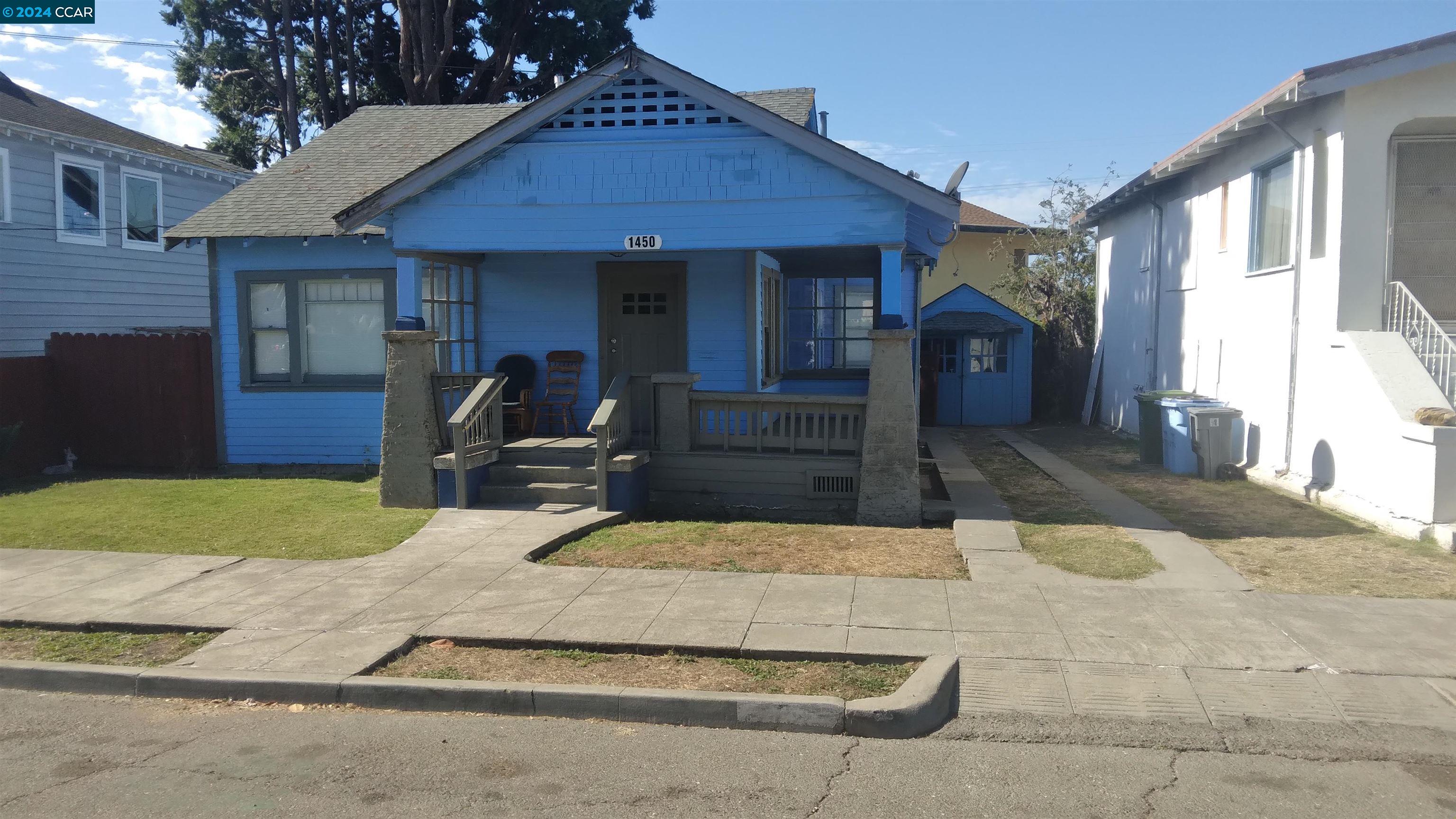 Detail Gallery Image 1 of 1 For 1450 Curtis St, Berkeley,  CA 94702 - 2 Beds | 1 Baths