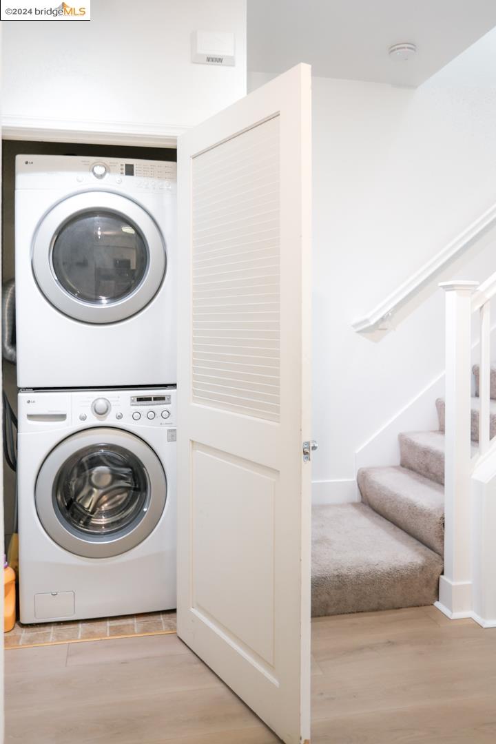 Detail Gallery Image 9 of 26 For 1578 Brunswig, Emeryville,  CA 94608 - 2 Beds | 1 Baths