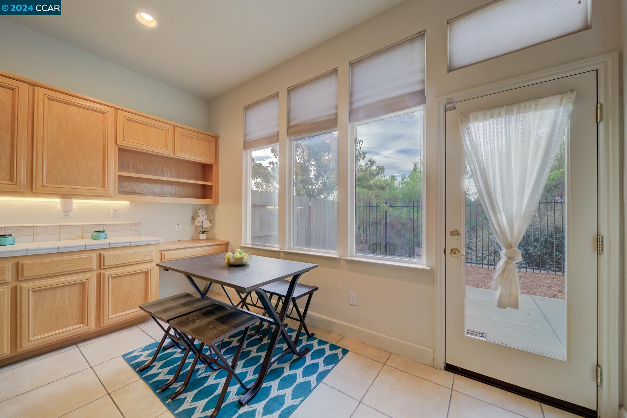 Detail Gallery Image 12 of 47 For 8905 Chantilly Ct, Vallejo,  CA 94591 - 3 Beds | 2/1 Baths