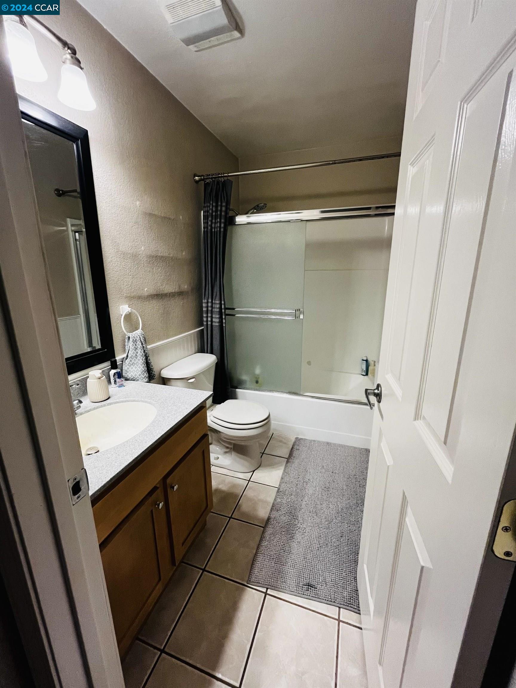 Detail Gallery Image 4 of 8 For 2827 Monument Blvd #54,  Concord,  CA 94520 - 1 Beds | 1 Baths