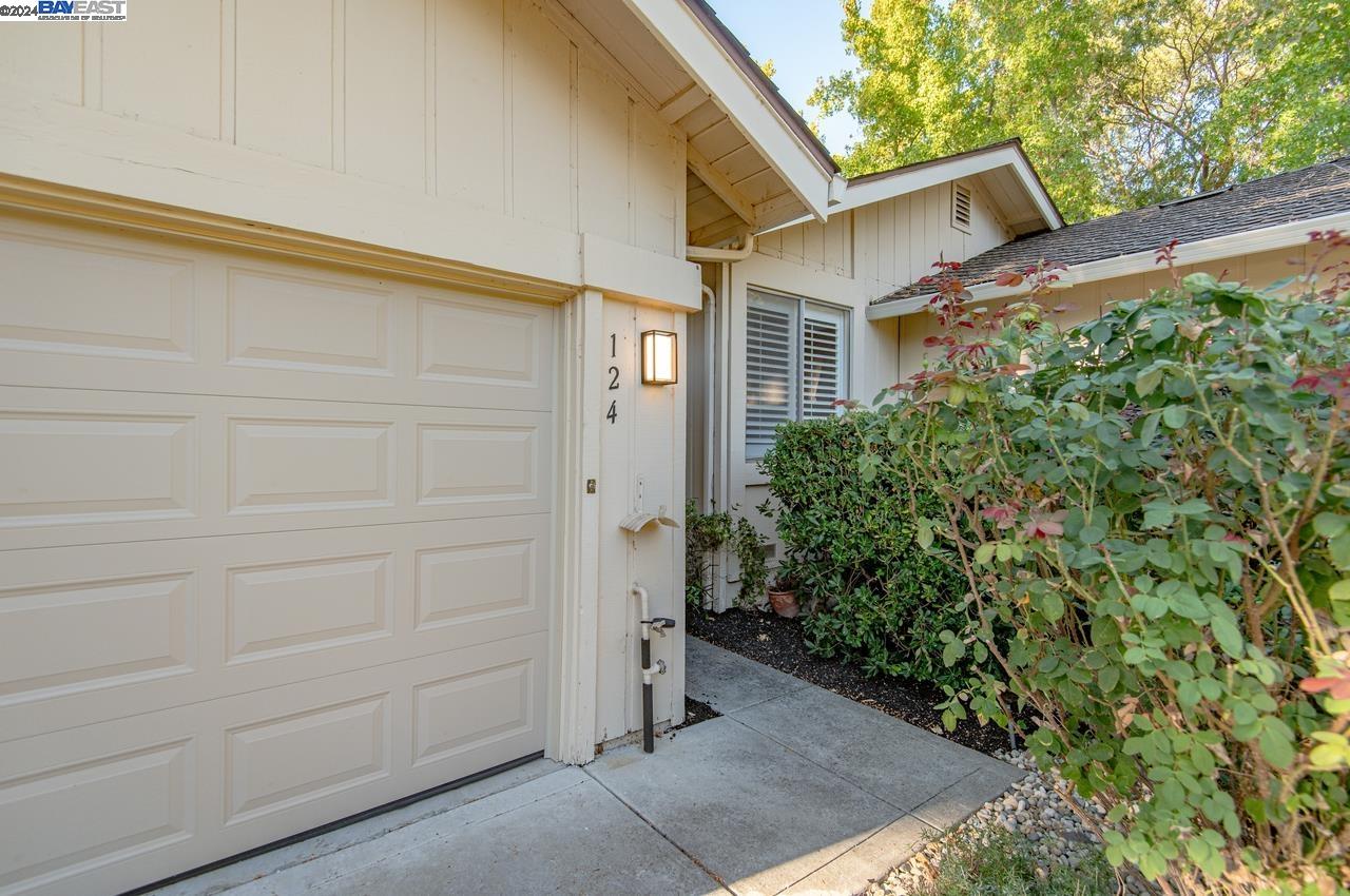 Photo #3: 41077700 Listing 