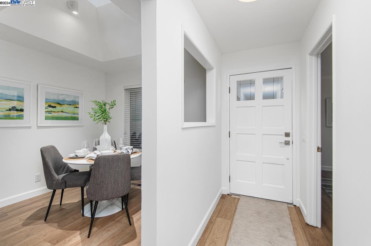 Photo #5: 41077700 Listing 
