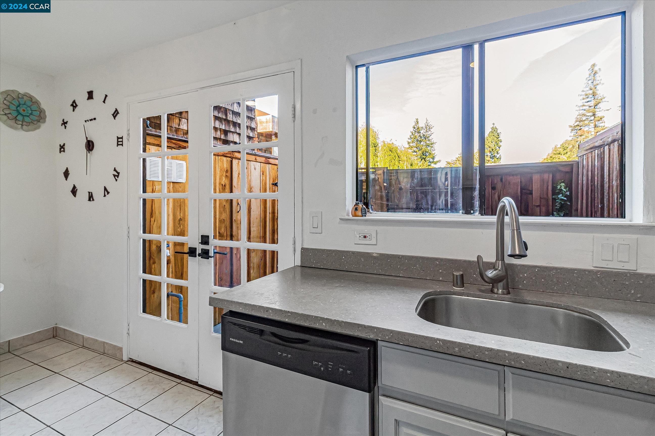 Detail Gallery Image 25 of 35 For 1771 Laguna St #9,  Concord,  CA 94520 - 2 Beds | 1/1 Baths