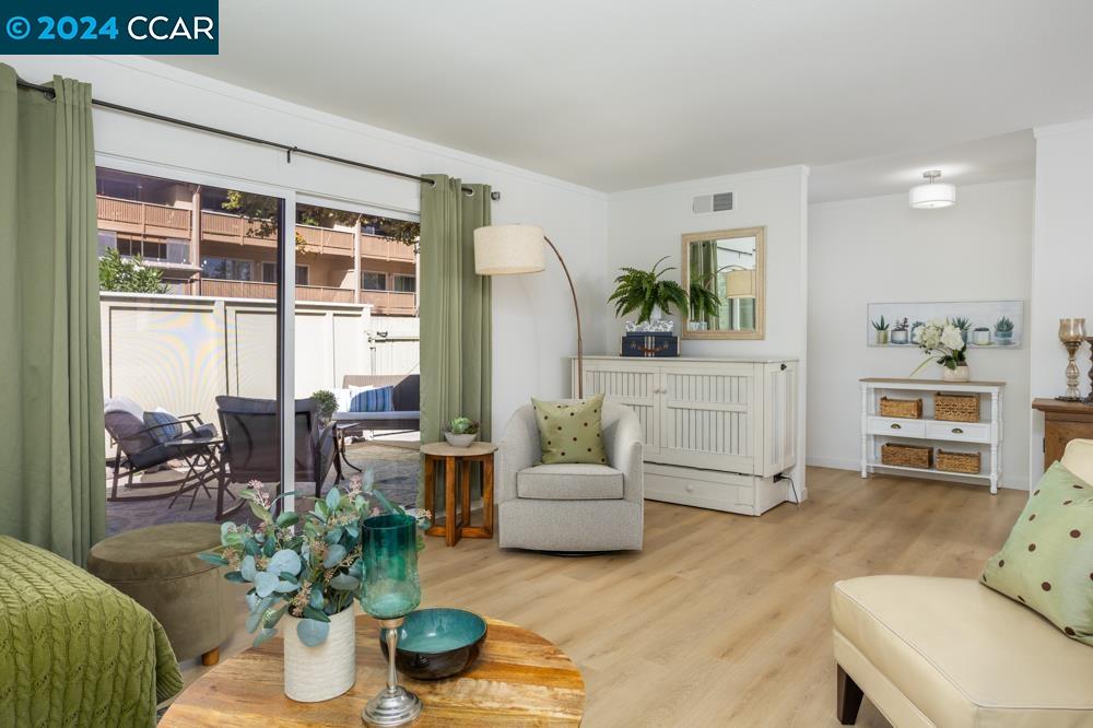 Photo #5: 41077706 Listing 