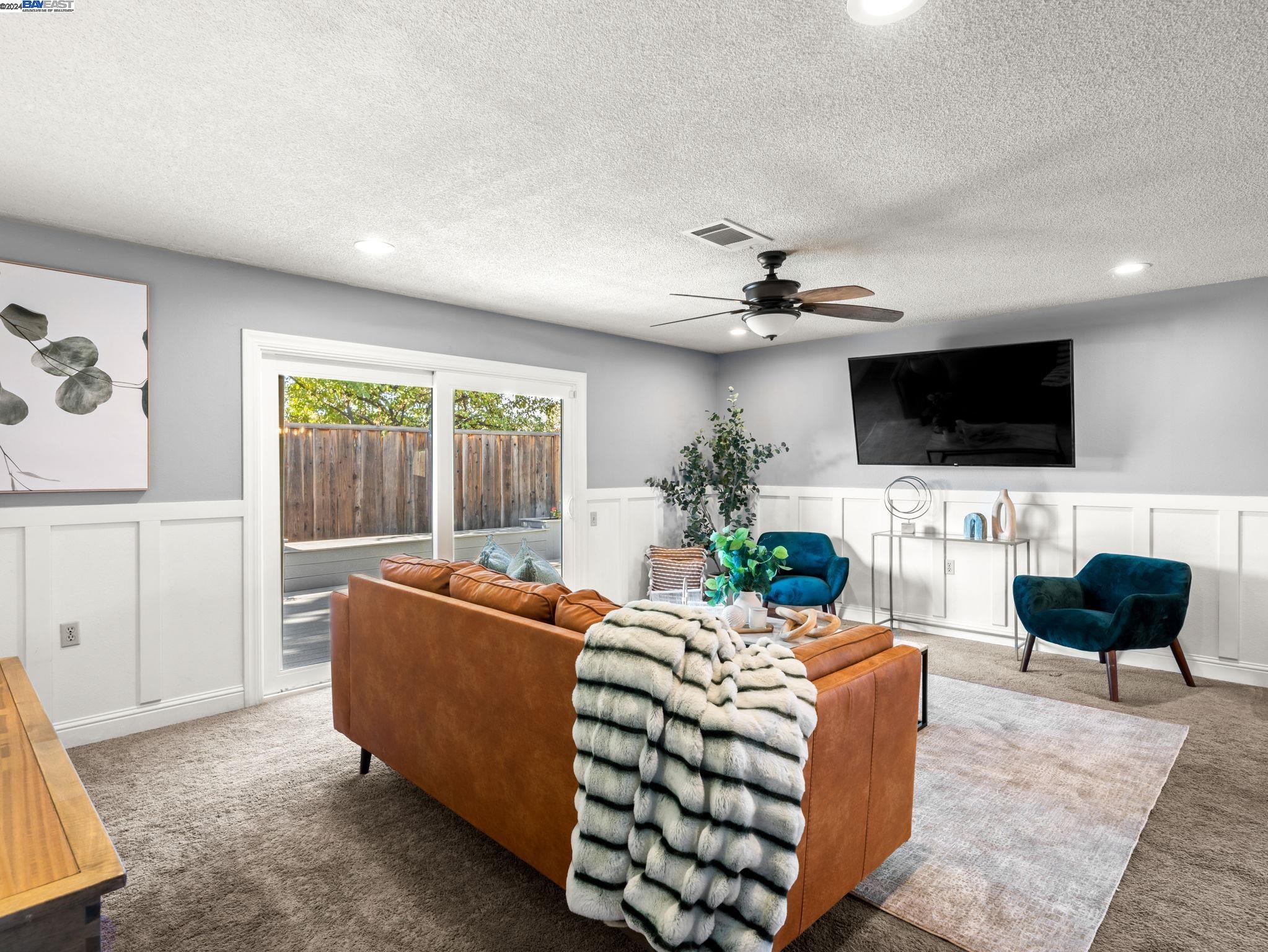 Detail Gallery Image 12 of 46 For 1552 Marigold Rd, Livermore,  CA 94551 - 4 Beds | 2 Baths