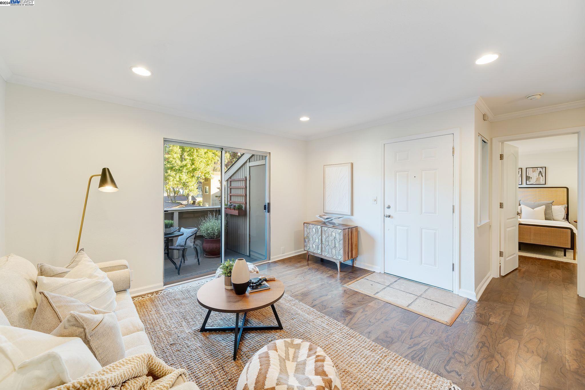 Photo #2: 41077755 Listing 