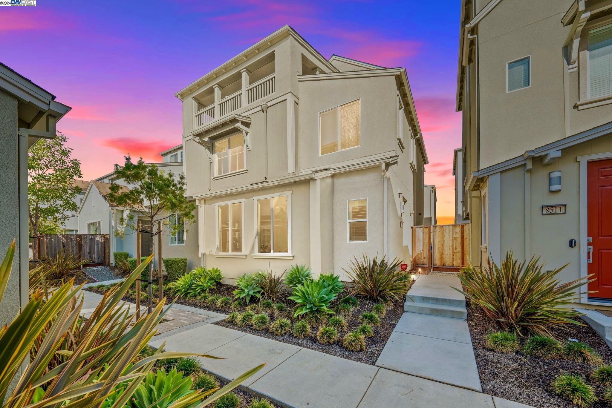 Detail Gallery Image 1 of 1 For 8513 Central Ave, Newark,  CA 94560 - 3 Beds | 2/1 Baths