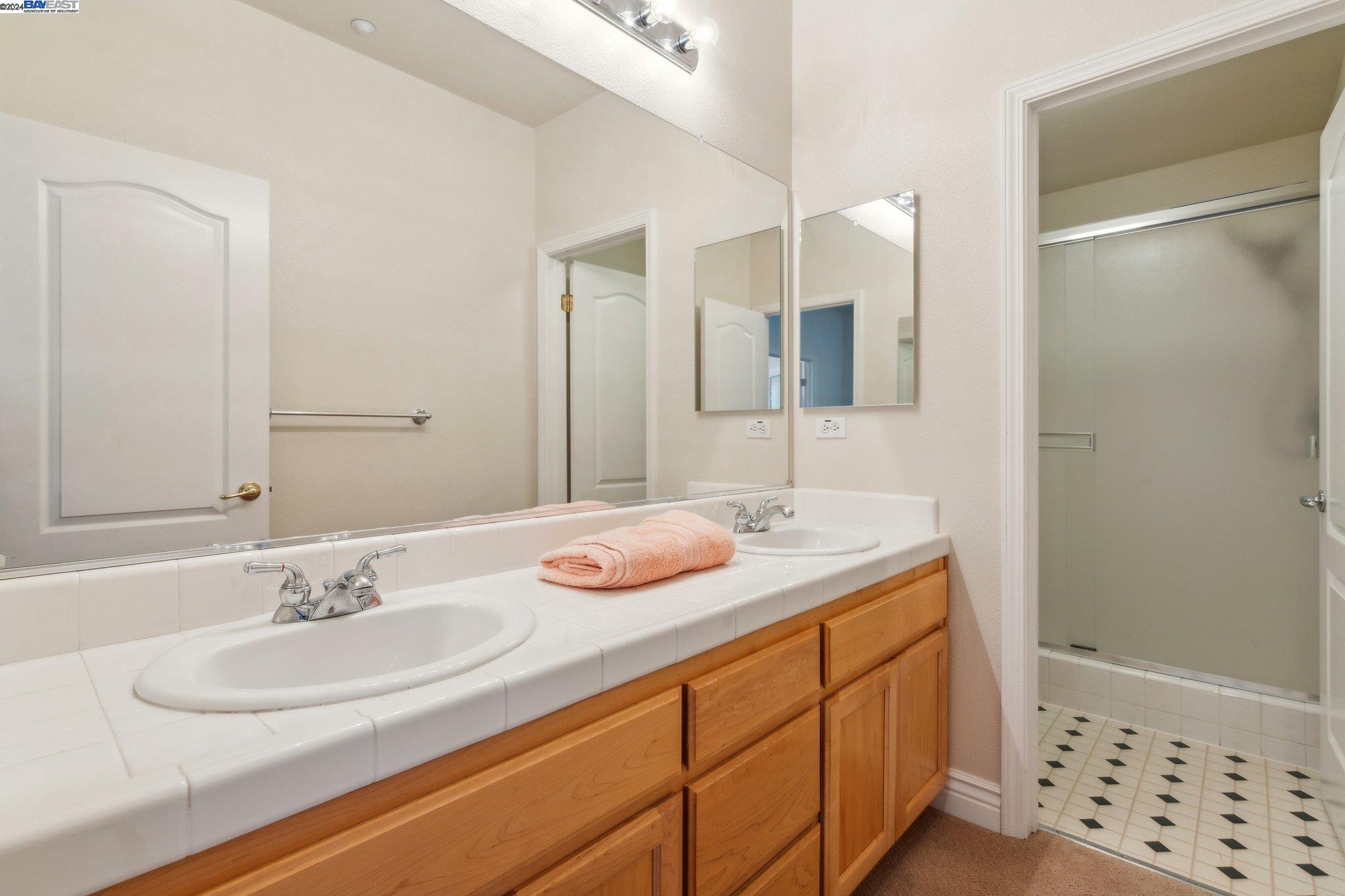 Detail Gallery Image 52 of 59 For 2554 Risebridge Ct, Brentwood,  CA 94513 - 6 Beds | 4/1 Baths