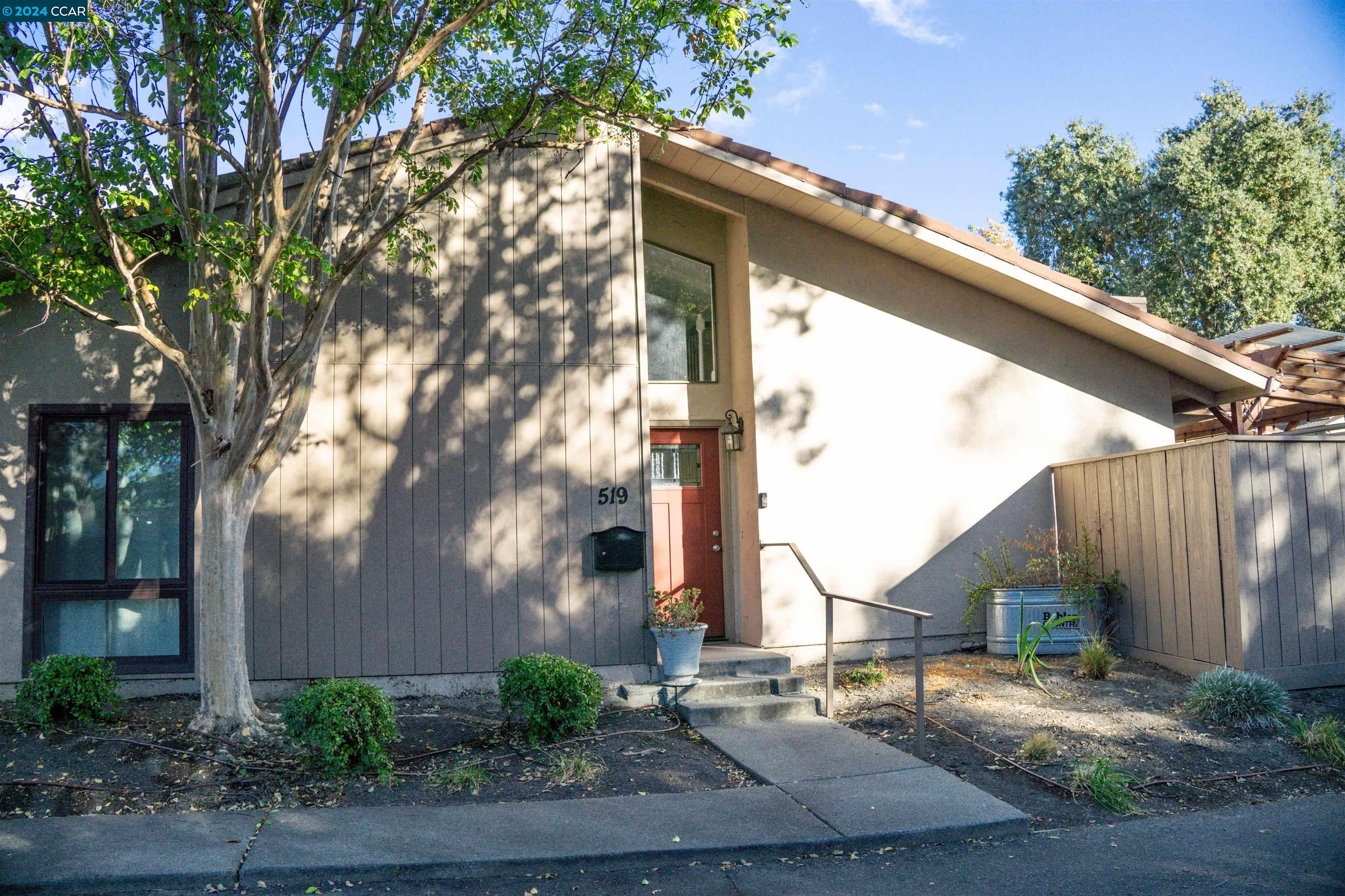 Photo #4: 41077857 Listing 