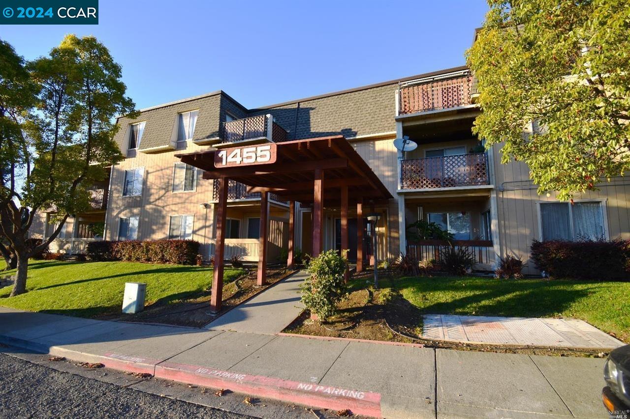 Detail Gallery Image 1 of 1 For 1455 N Camino Alto #338,  Vallejo,  CA 94589 - 2 Beds | 2 Baths