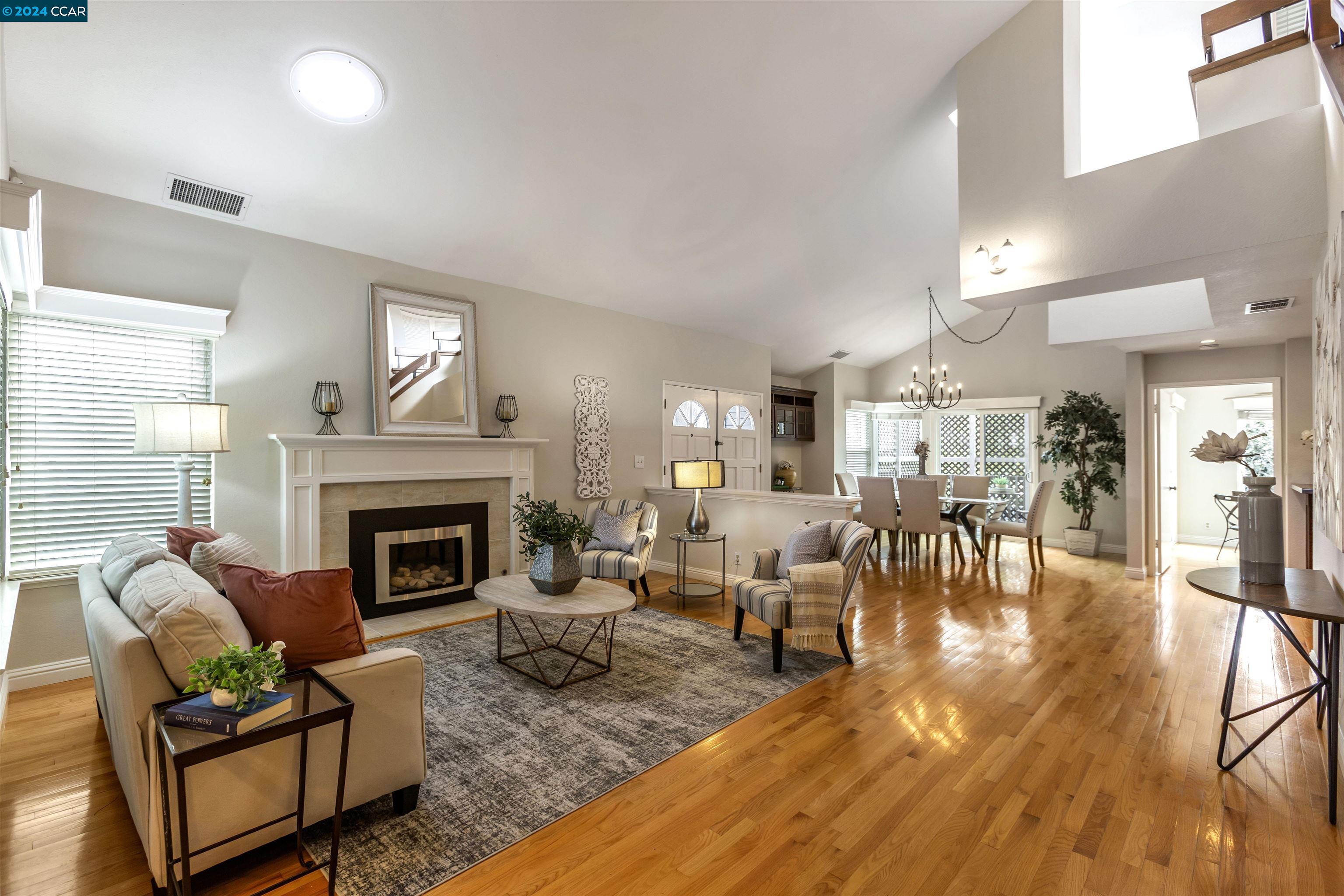 Photo #2: 41077912 Listing 