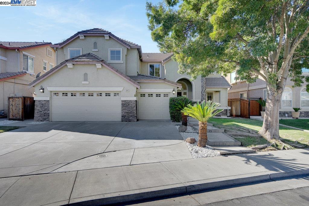 Detail Gallery Image 1 of 1 For 1841 Lynn W Riffle St, Tracy,  CA 95304 - 4 Beds | 3 Baths