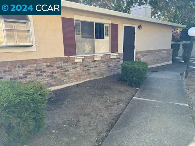 MLS: 41077927 Condo For Sale