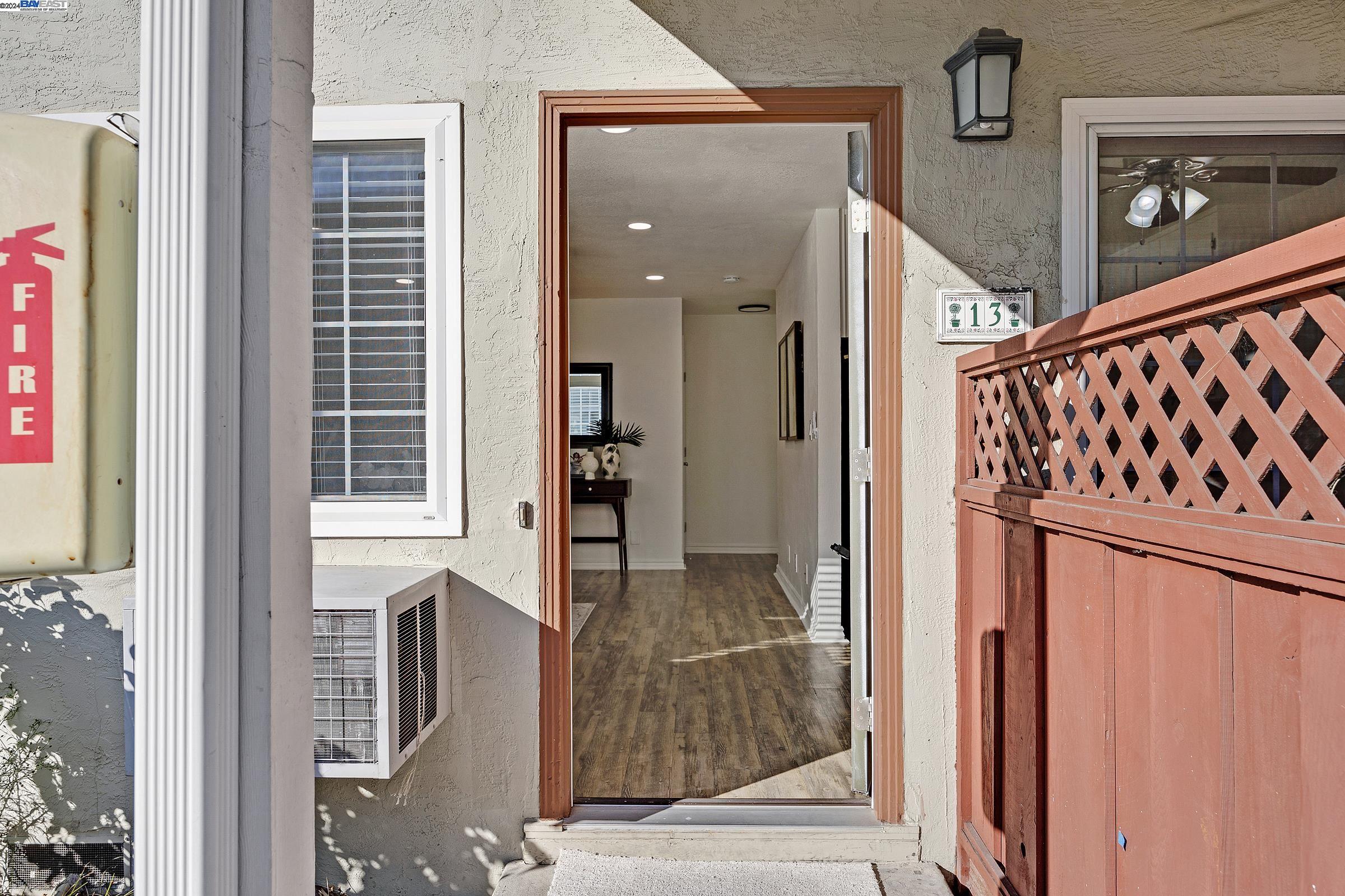 Photo #5: 41077930 Listing 