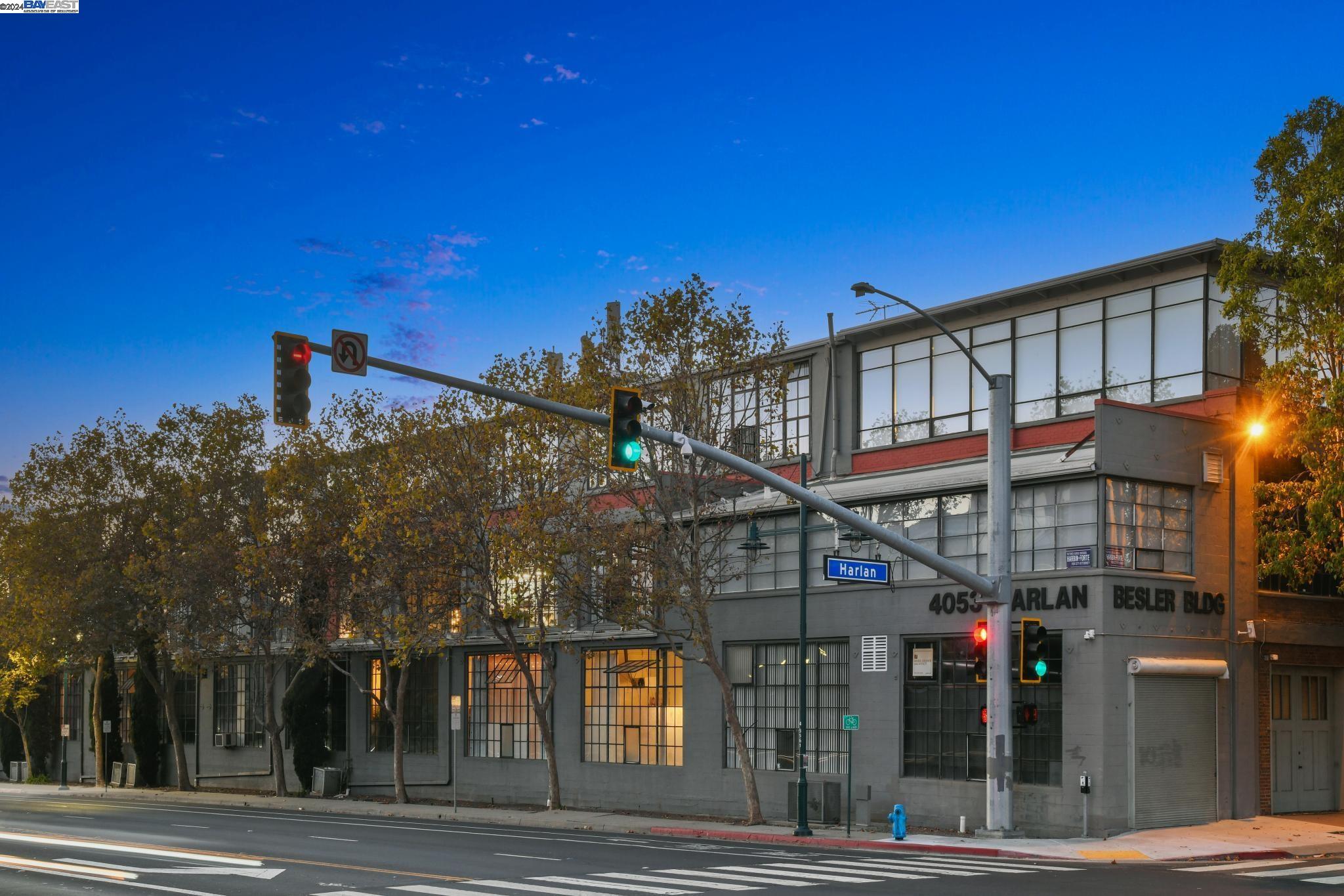 Detail Gallery Image 47 of 52 For 4053 Harlan Street #208,  Emeryville,  CA 94608 - 1 Beds | 1 Baths