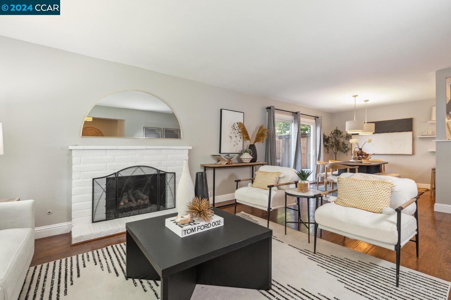 Photo #5: 41077946 Listing 