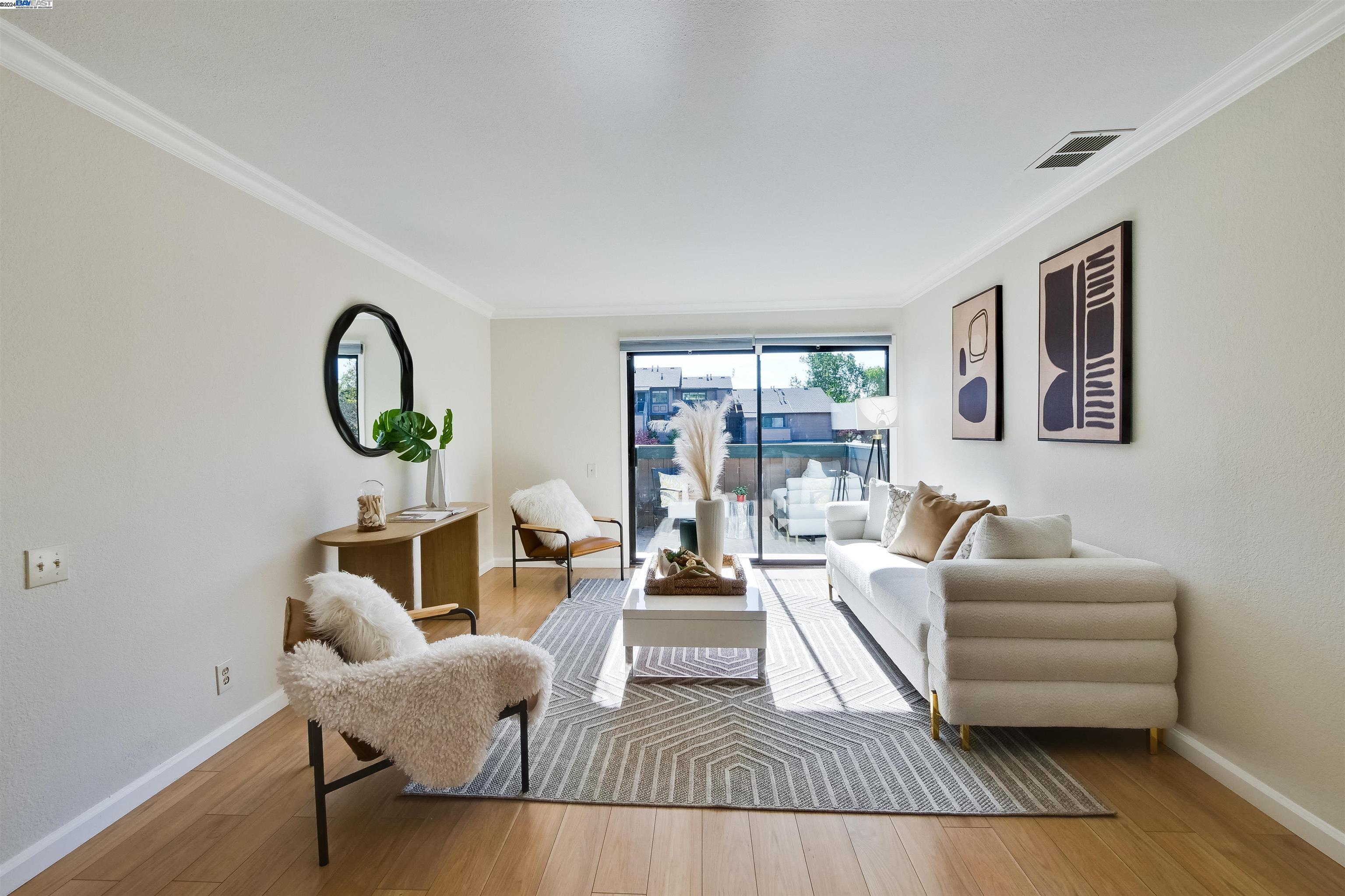 Photo #2: 41077956 Listing 