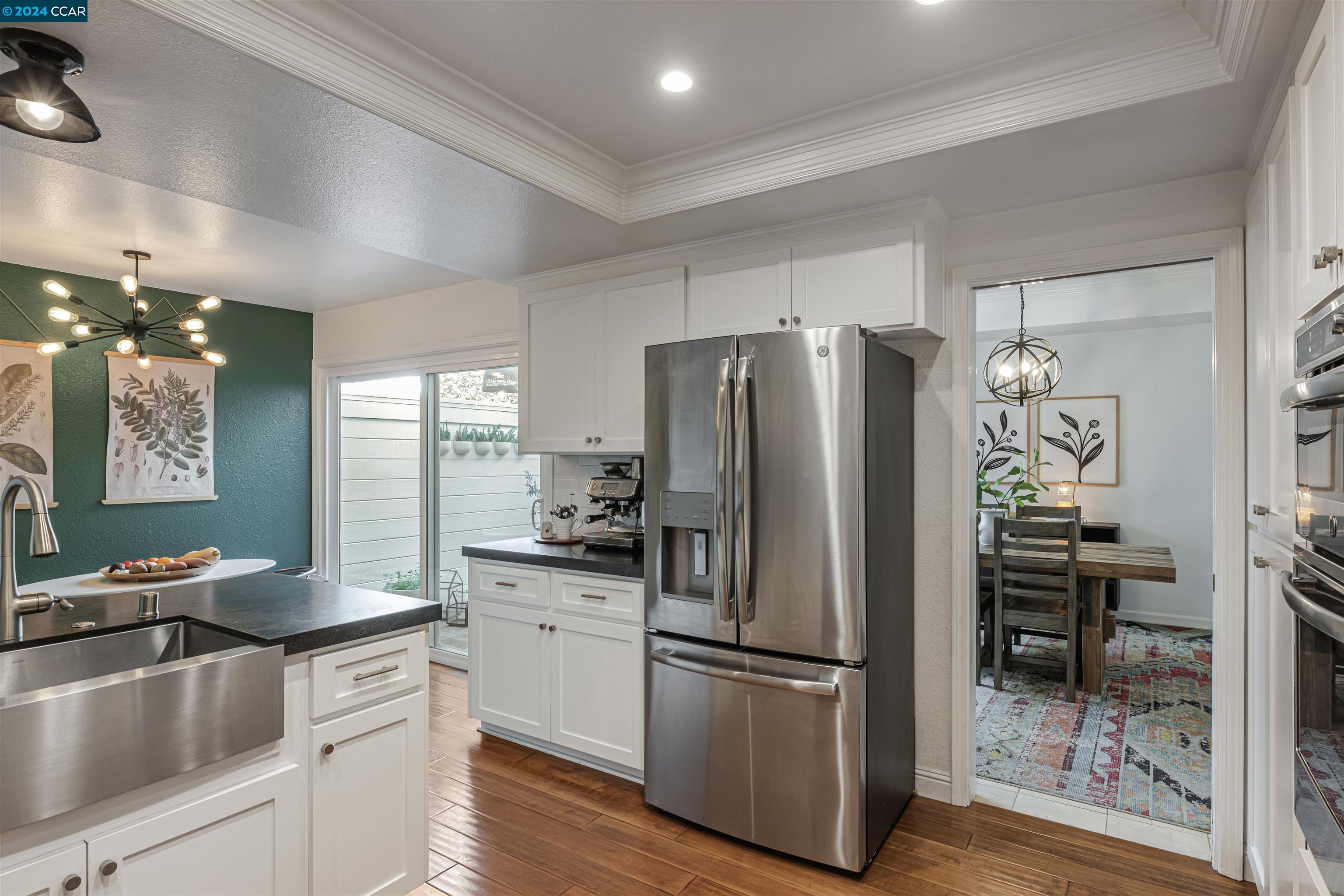 Detail Gallery Image 10 of 30 For 185 Glasgow Cir, Danville,  CA 94526 - 3 Beds | 2 Baths